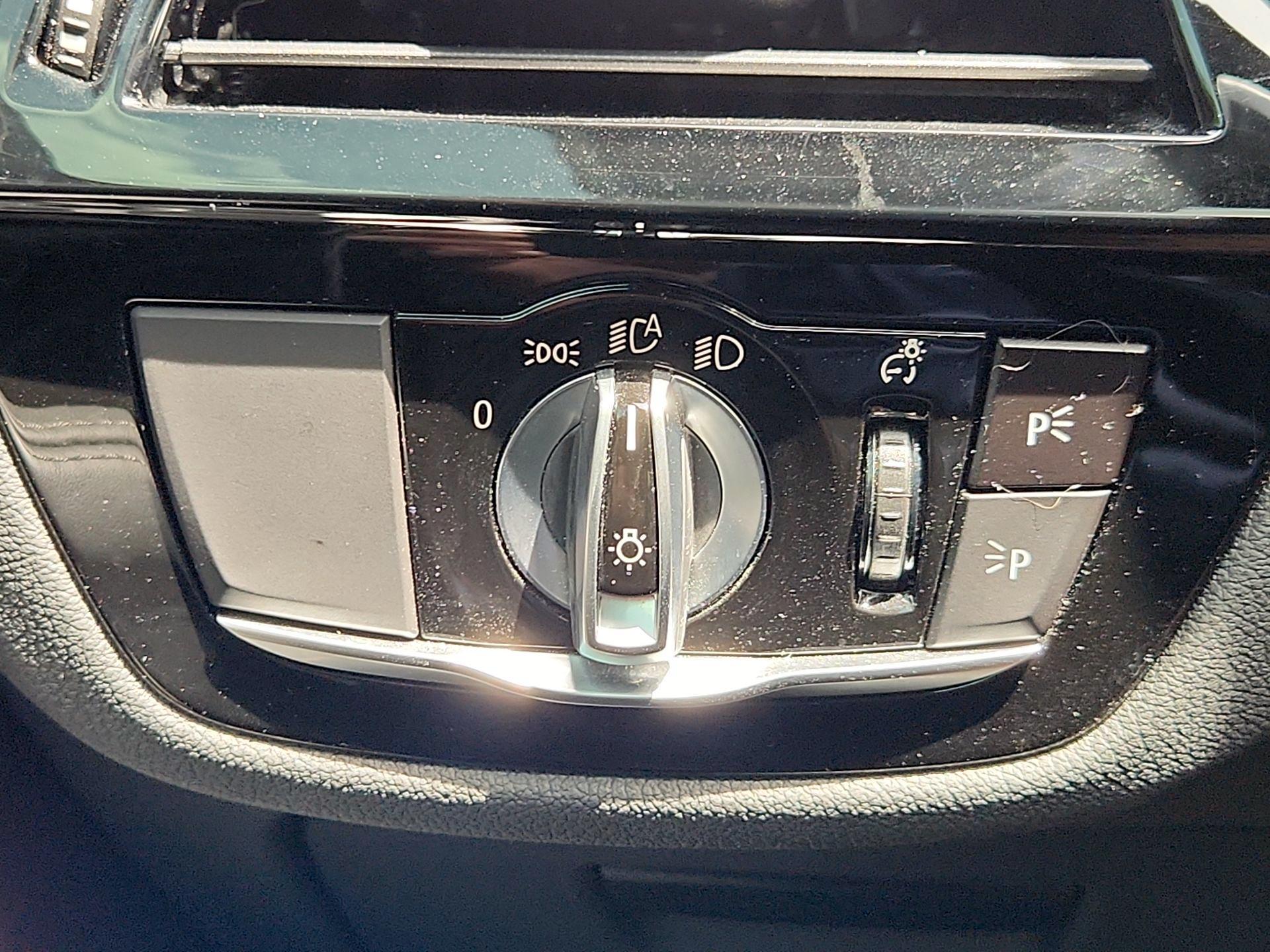 Thumbnail: 2019 BMW 5 Series - 11