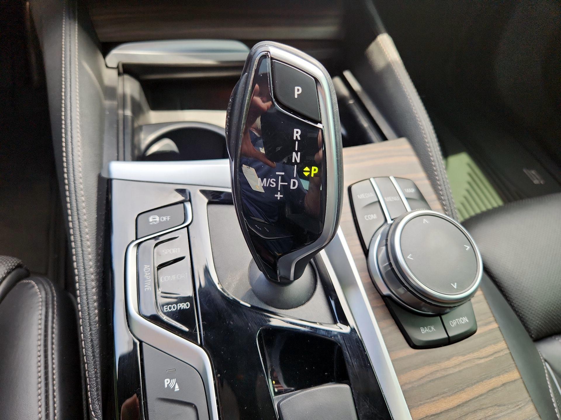 Thumbnail: 2019 BMW 5 Series - 16