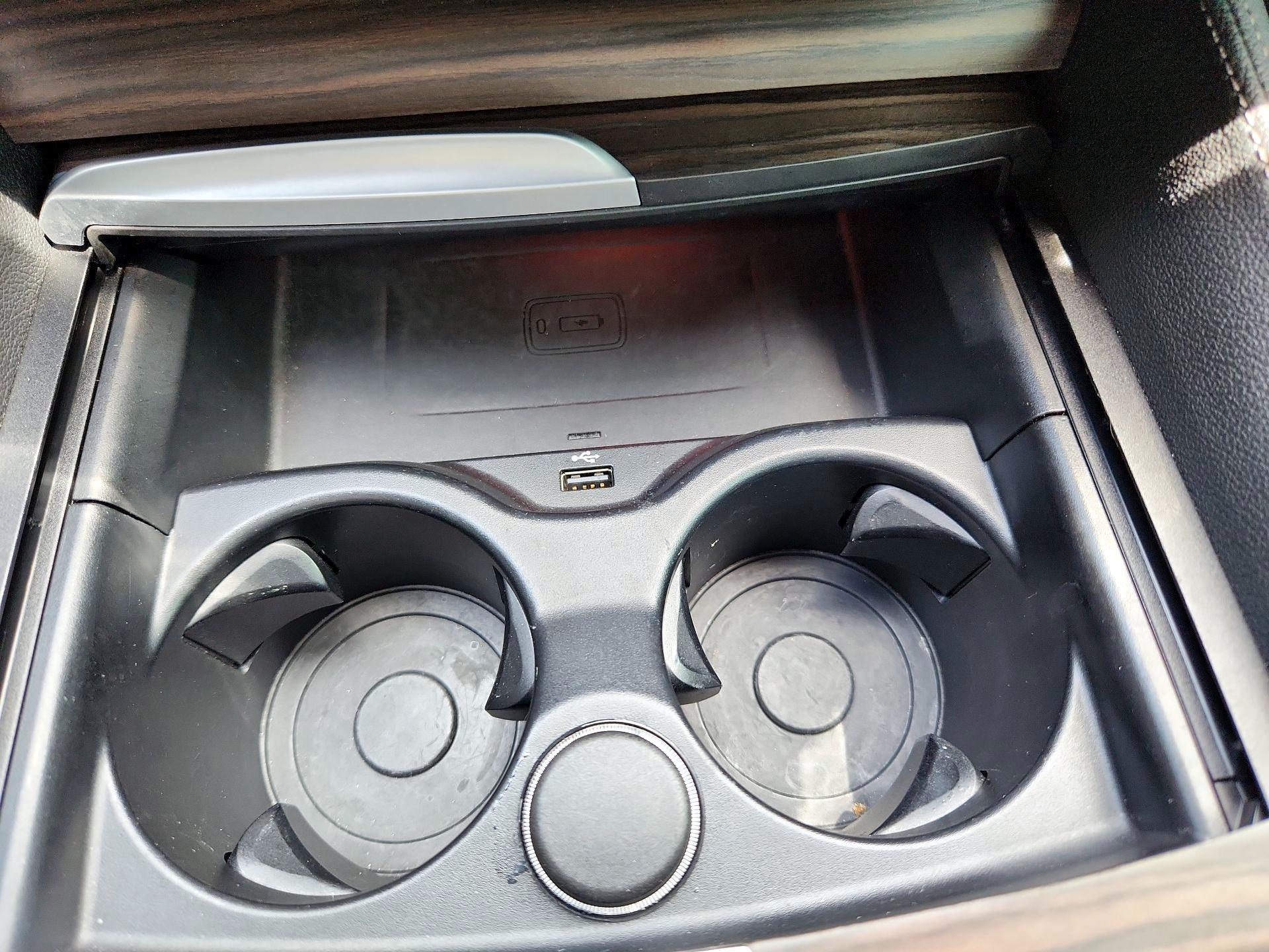 Thumbnail: 2019 BMW 5 Series - 17