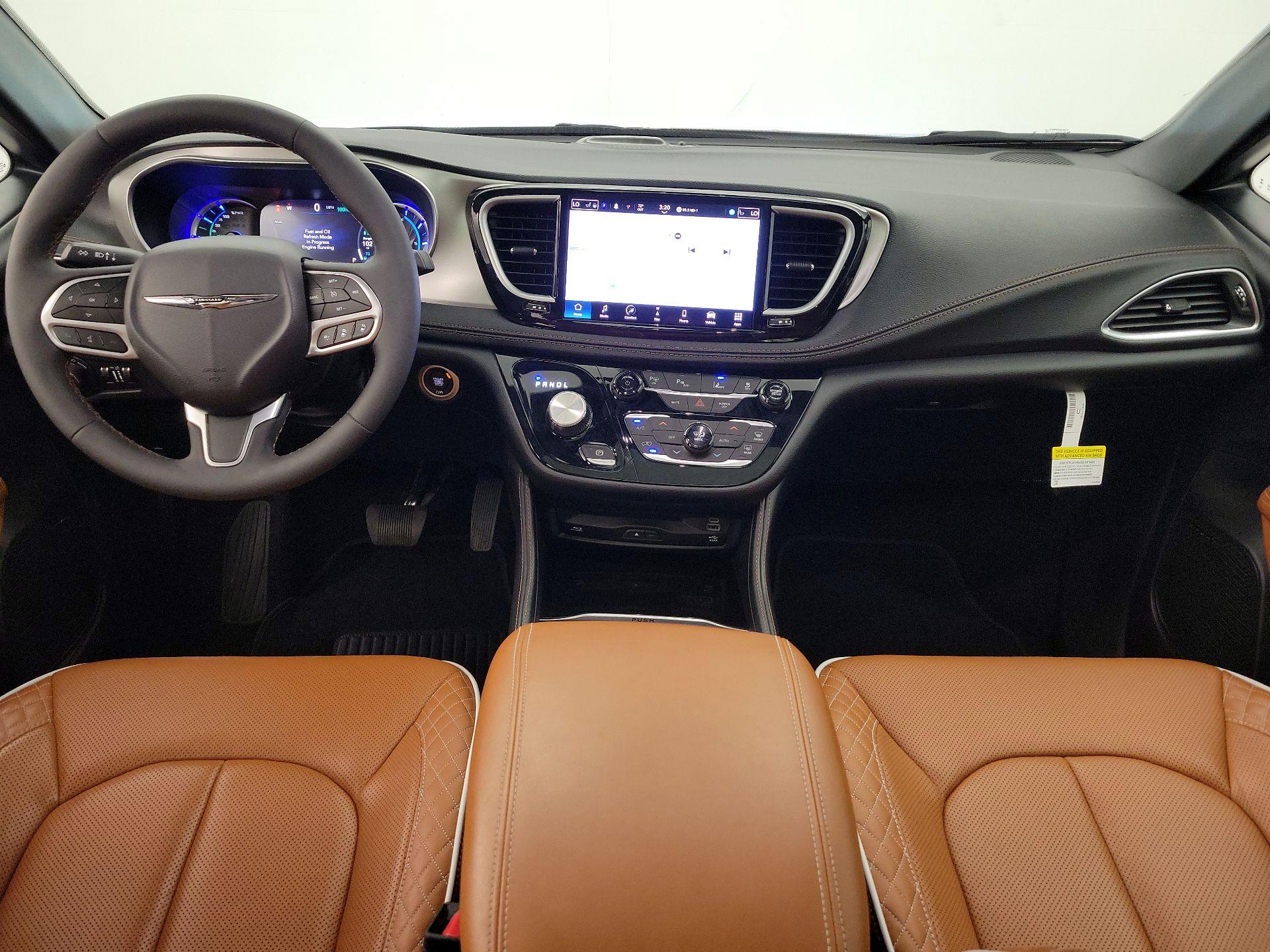 Thumbnail: 2024 Chrysler Pacifica - 9