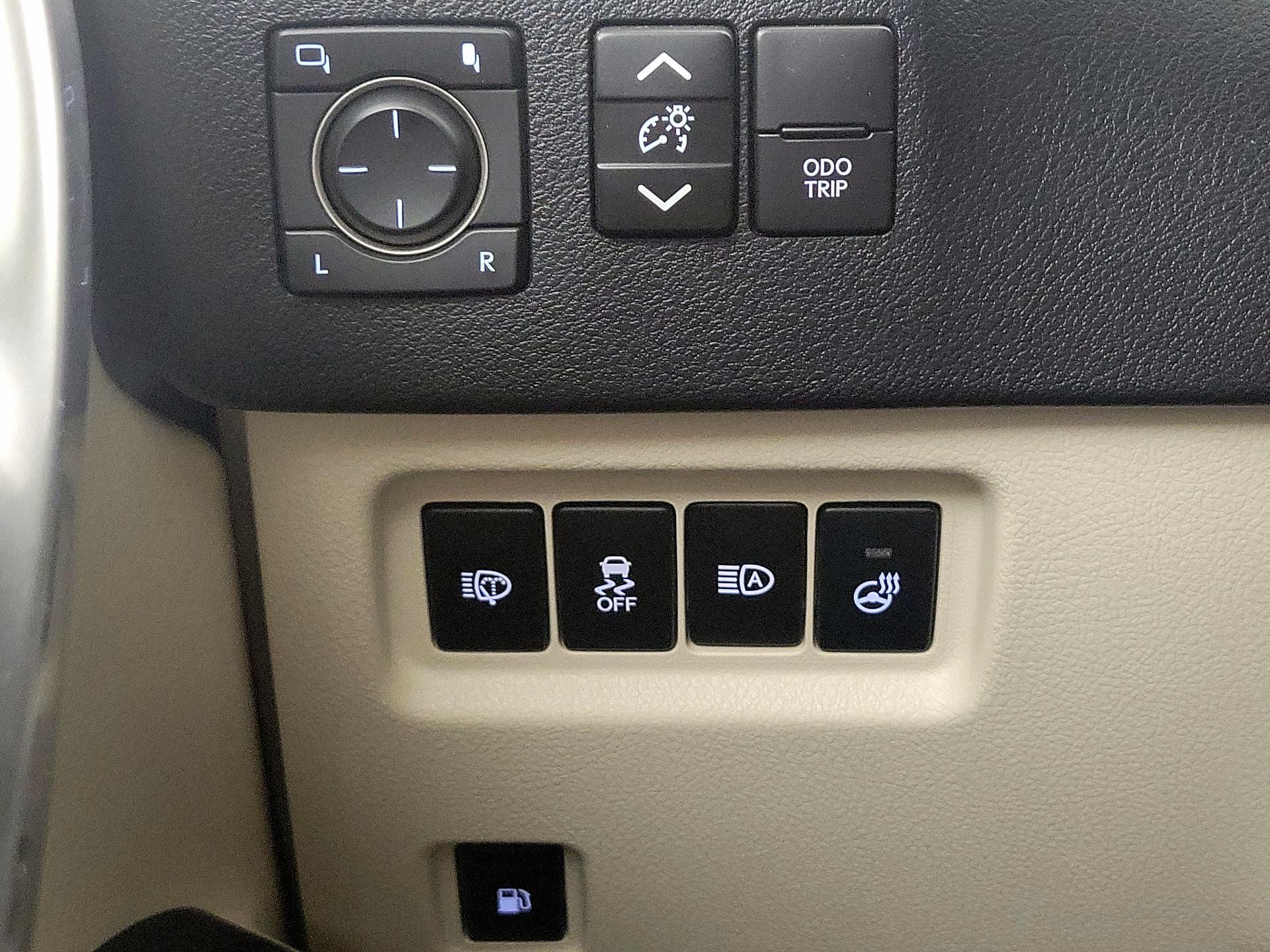 Thumbnail: 2022 Lexus GX - 13