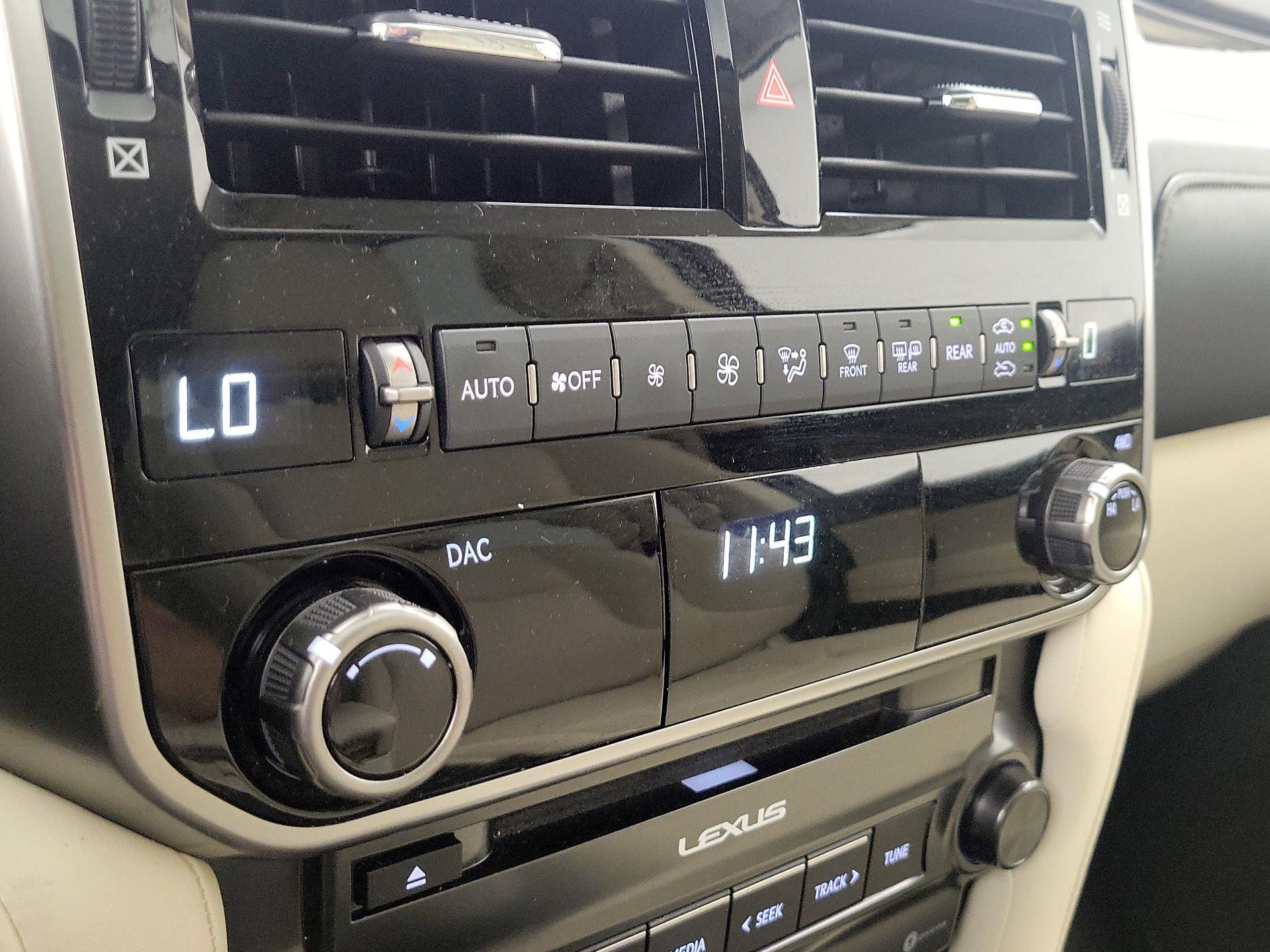 Thumbnail: 2022 Lexus GX - 16