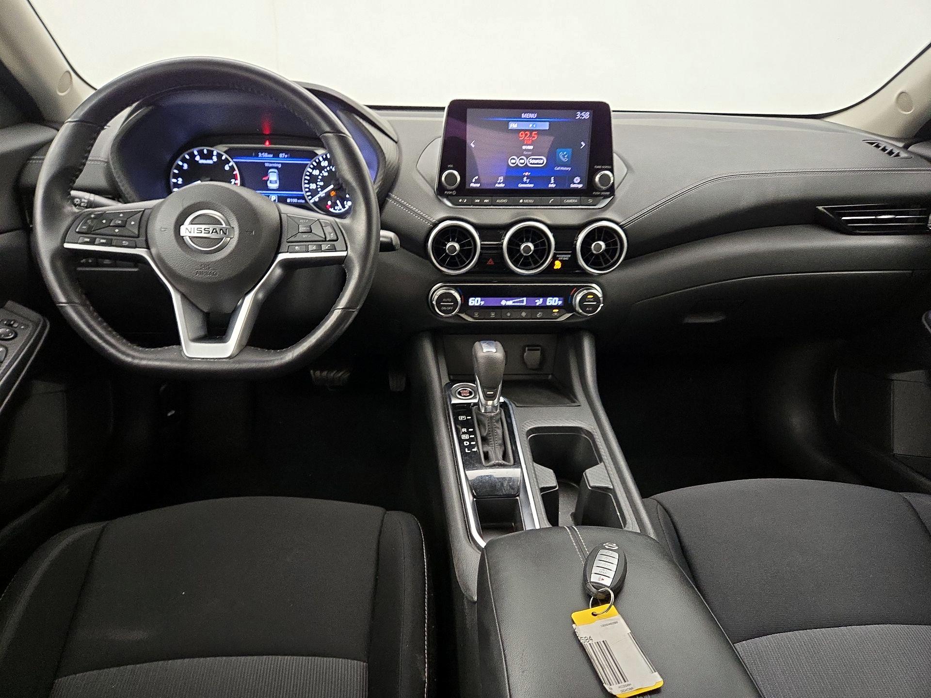 Thumbnail: 2020 Nissan Sentra - 9
