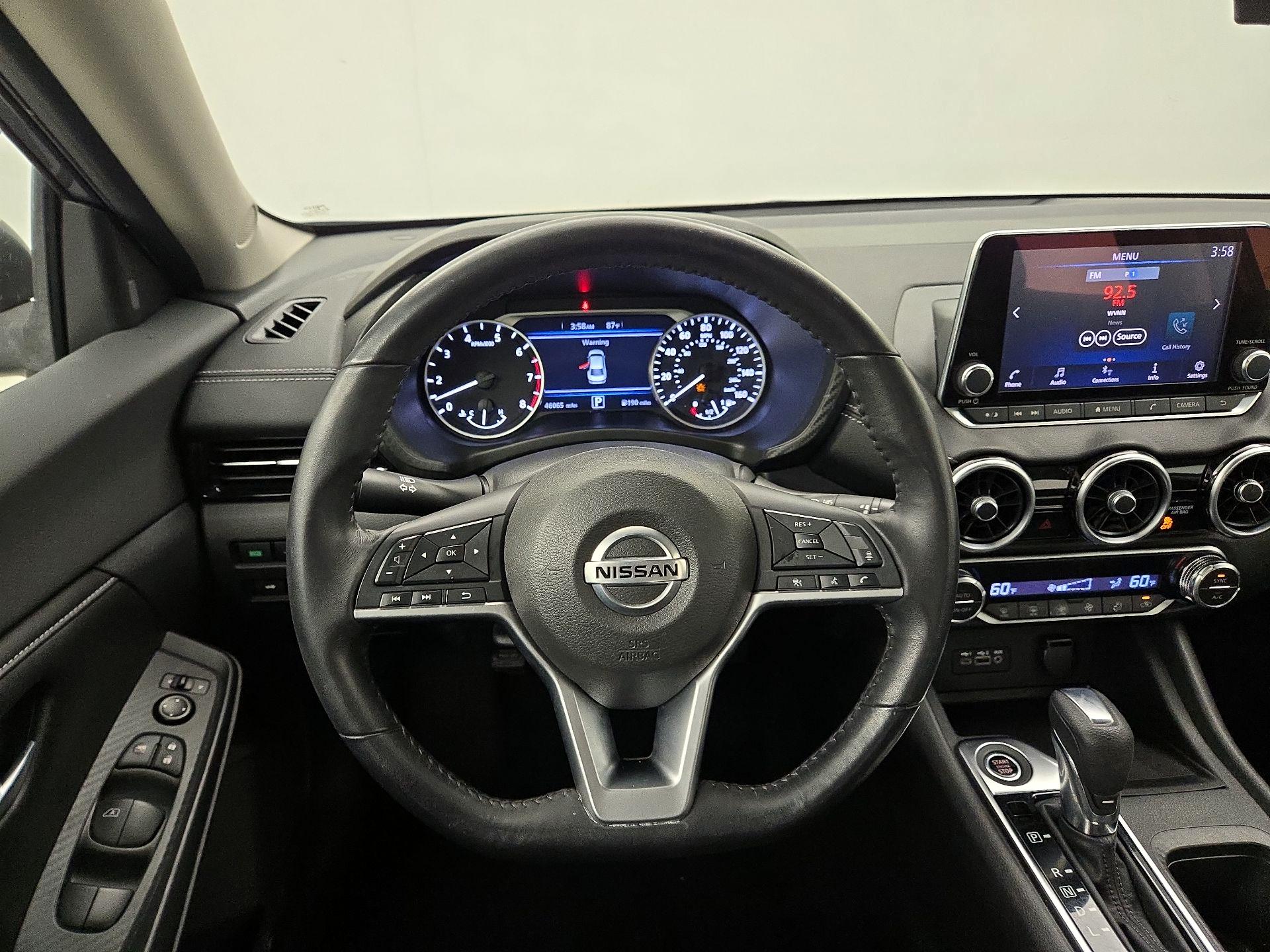 Thumbnail: 2020 Nissan Sentra - 10