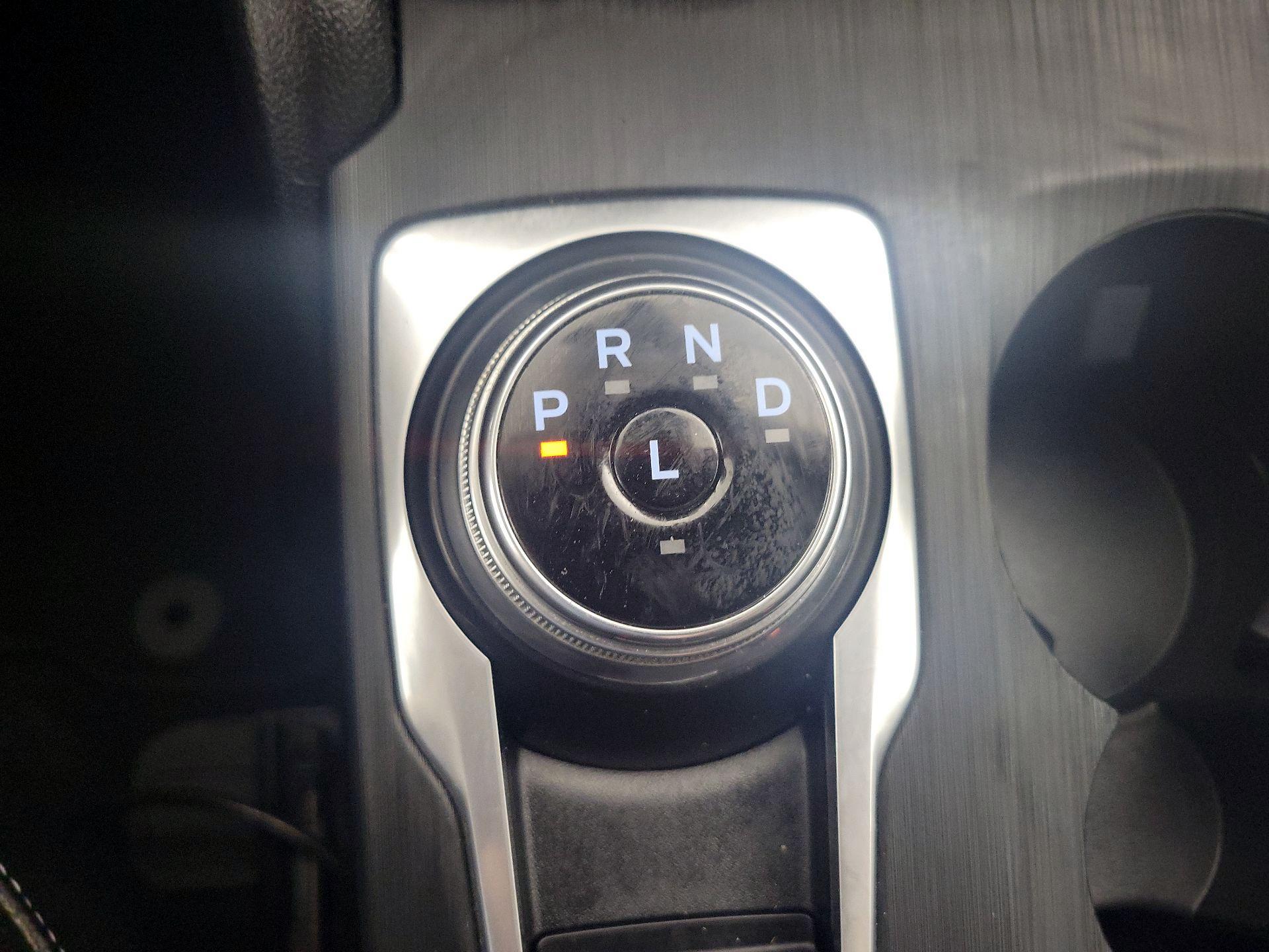 Thumbnail: 2021 Ford Escape - 17