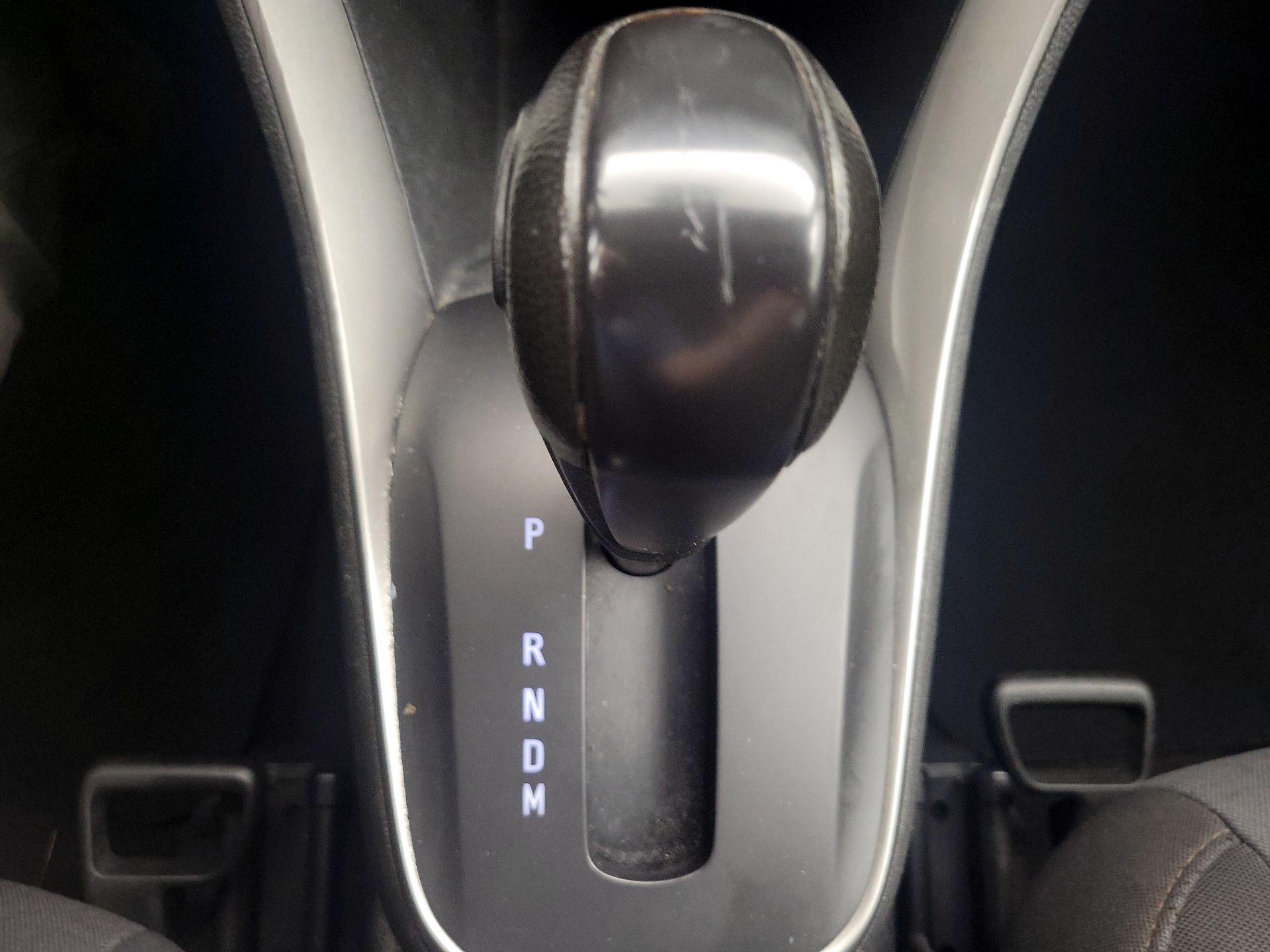 Thumbnail: 2020 Chevrolet Trax - 17