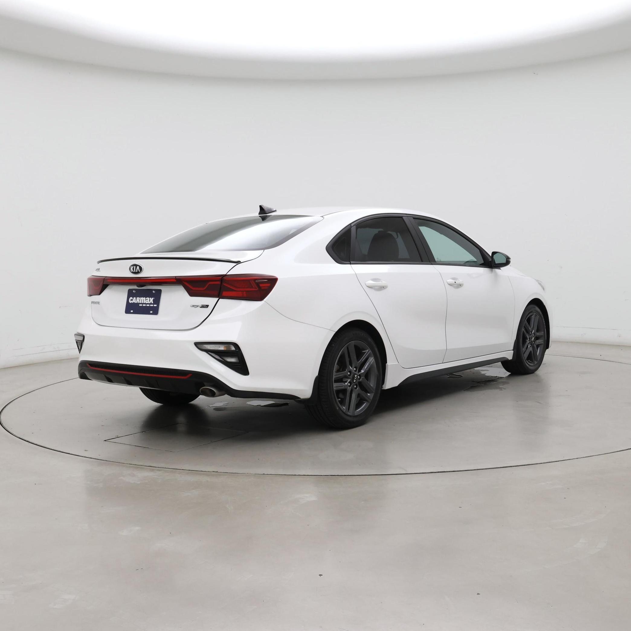 Thumbnail: 2021 Kia Forte - 8