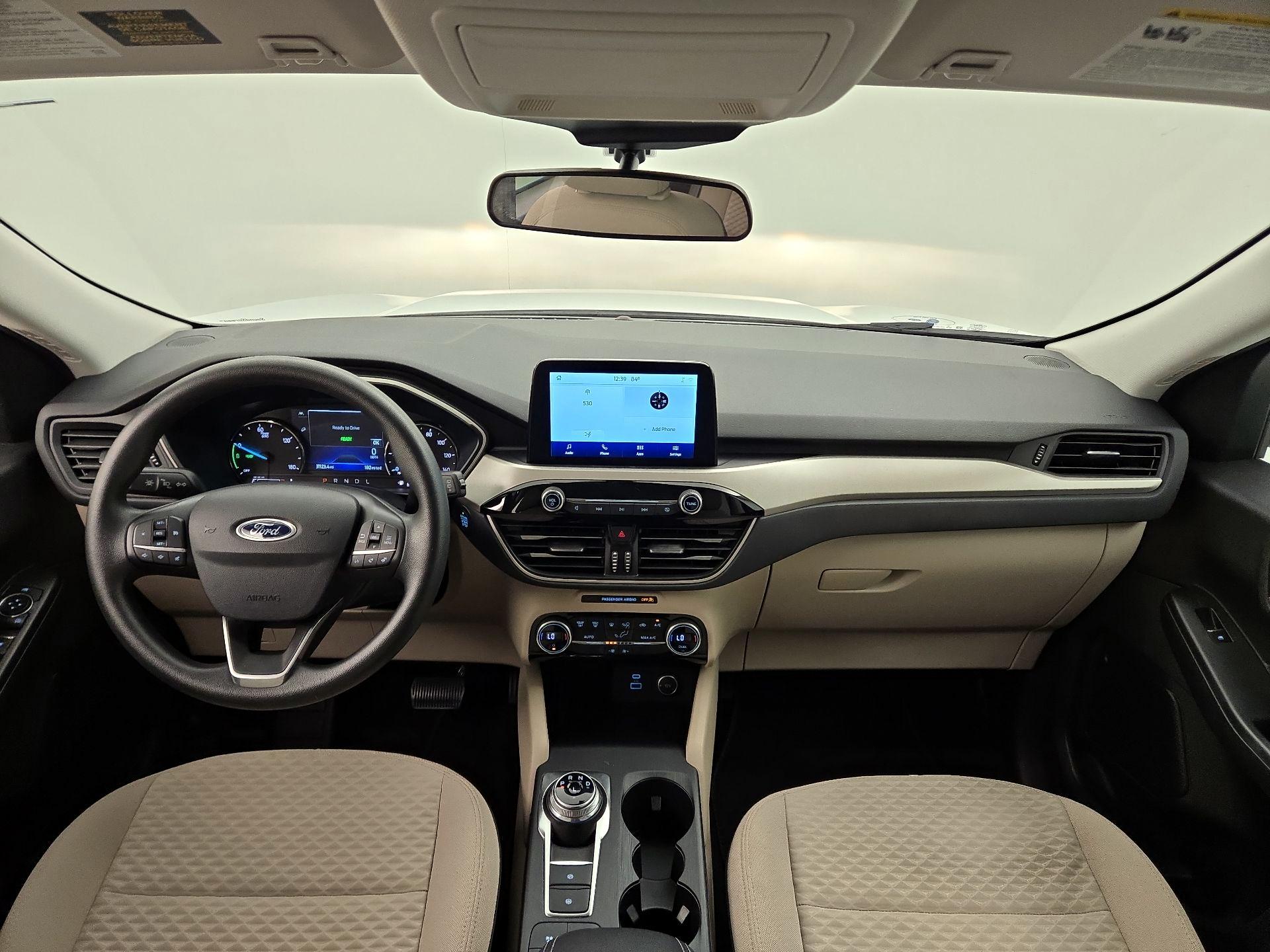 Thumbnail: 2021 Ford Escape - 9