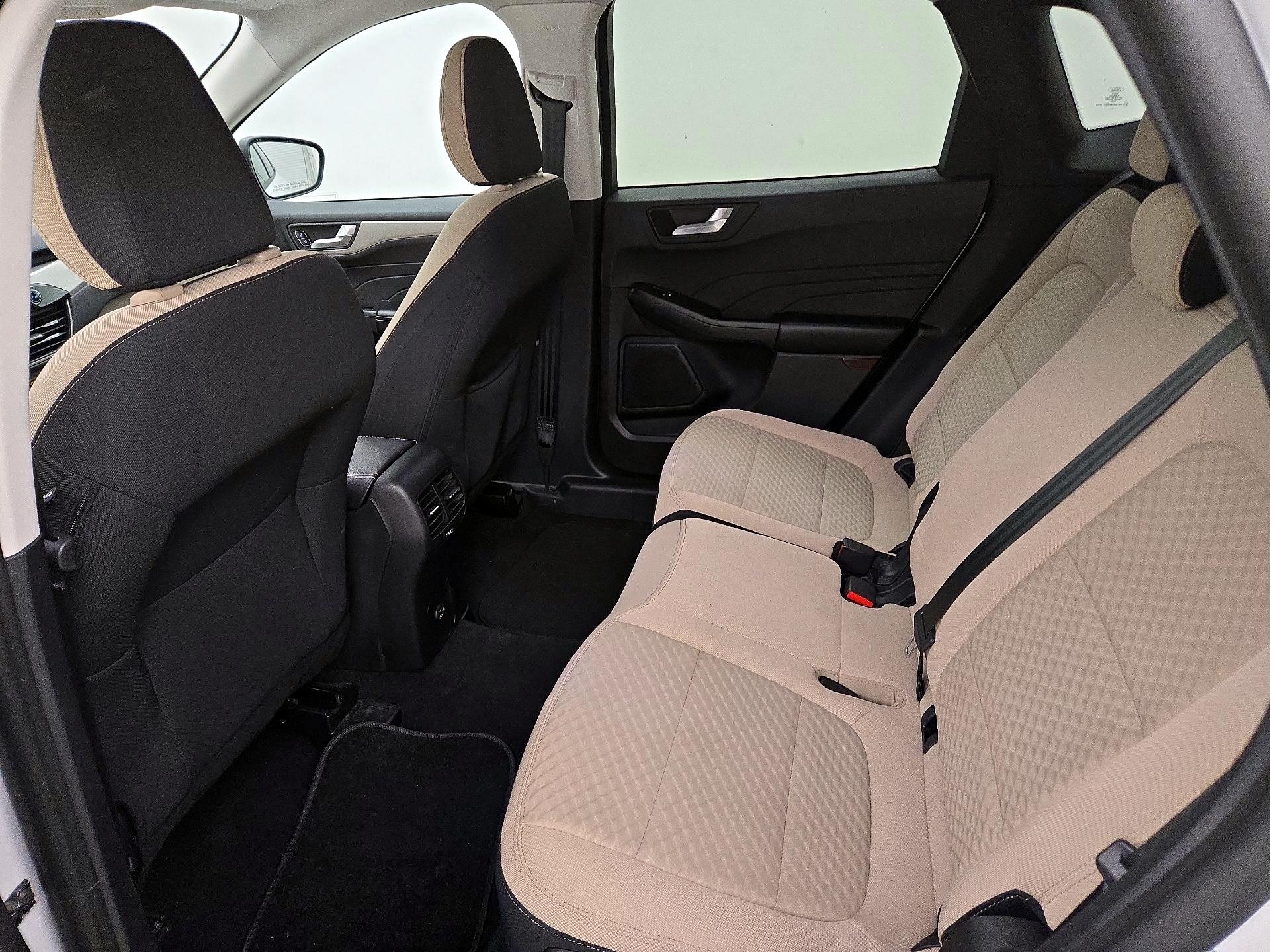 Thumbnail: 2021 Ford Escape - 19