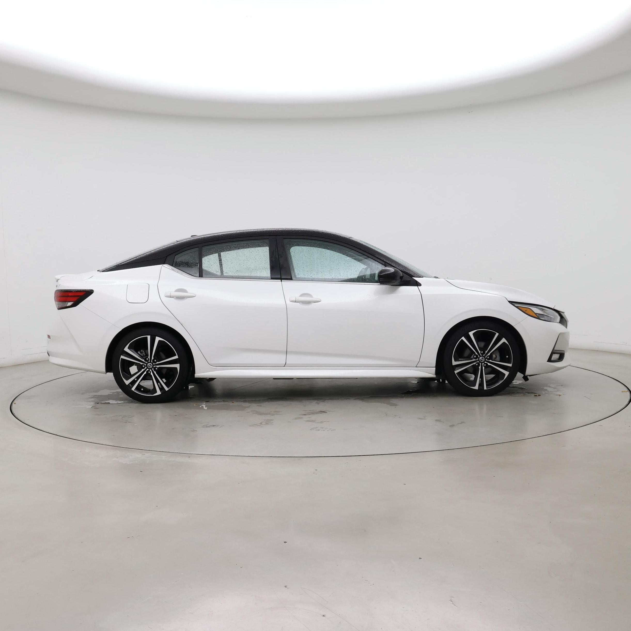 Thumbnail: 2021 Nissan Sentra - 7