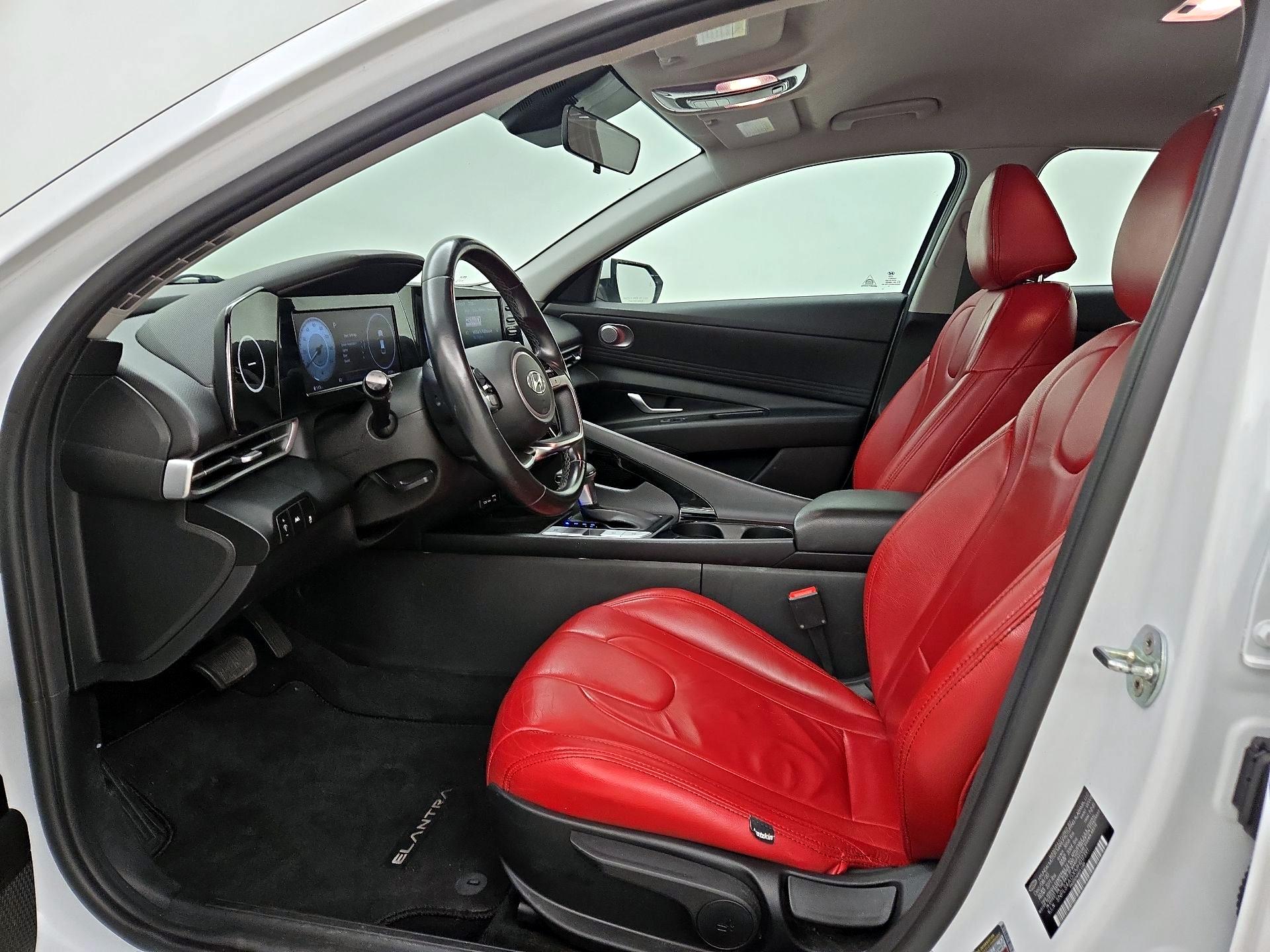 Thumbnail: 2021 Hyundai Elantra - 11