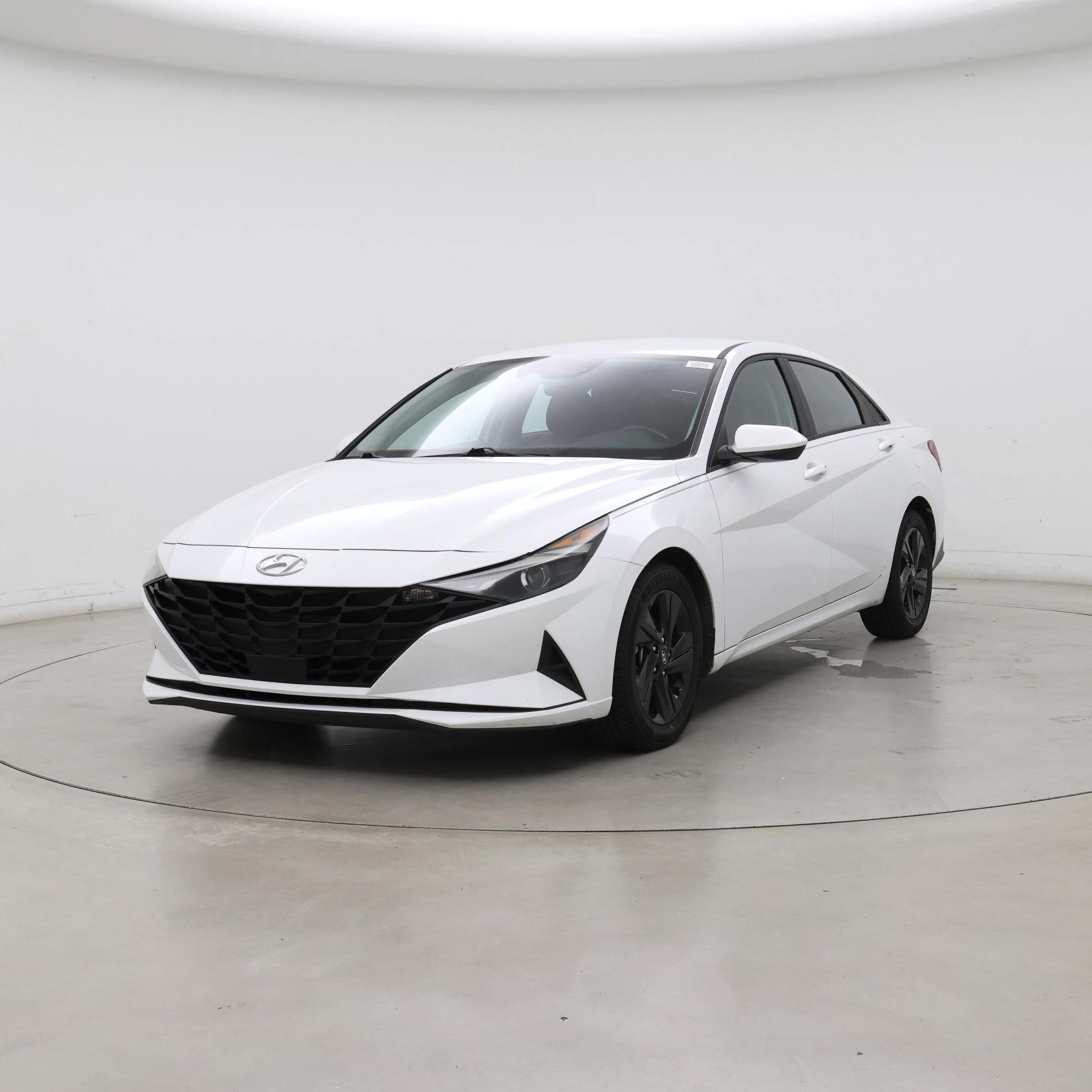 Thumbnail: 2021 Hyundai Elantra - 4