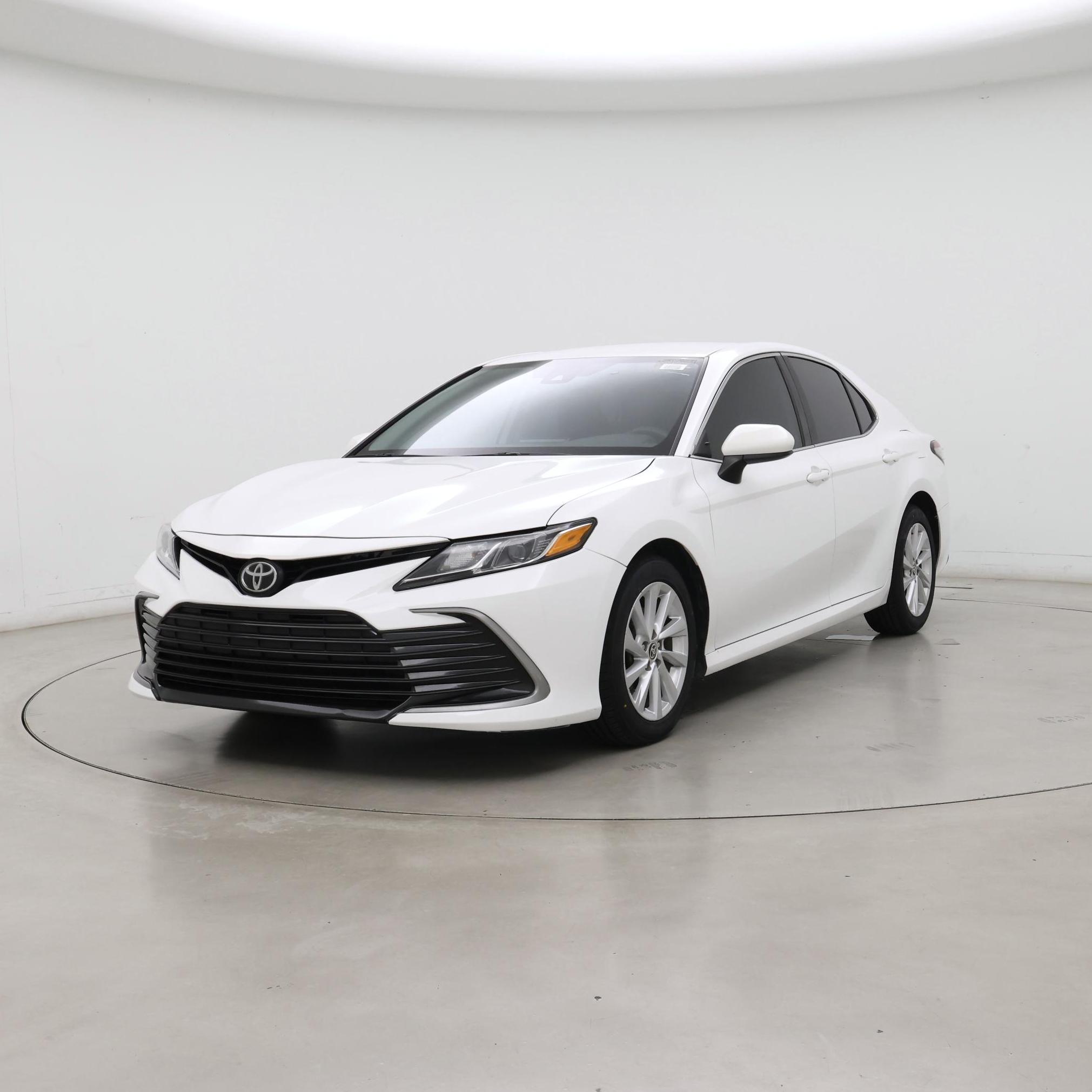 Thumbnail: 2021 Toyota Camry - 4