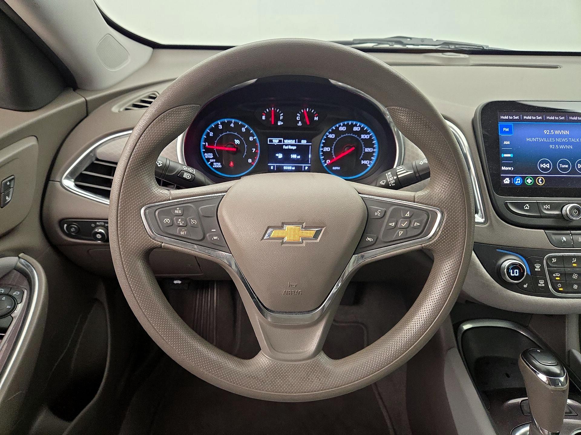 Thumbnail: 2020 Chevrolet Malibu - 10