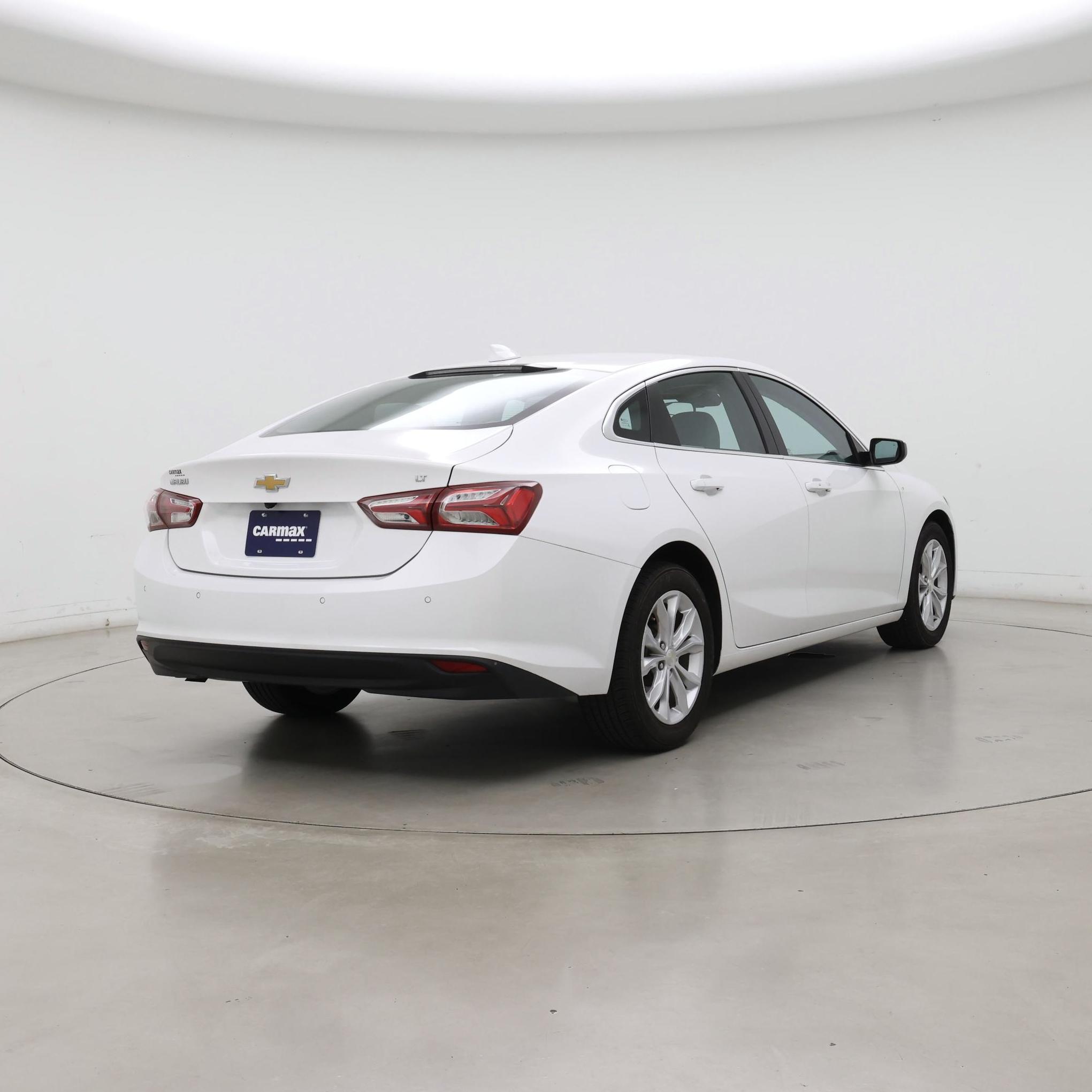Thumbnail: 2020 Chevrolet Malibu - 8