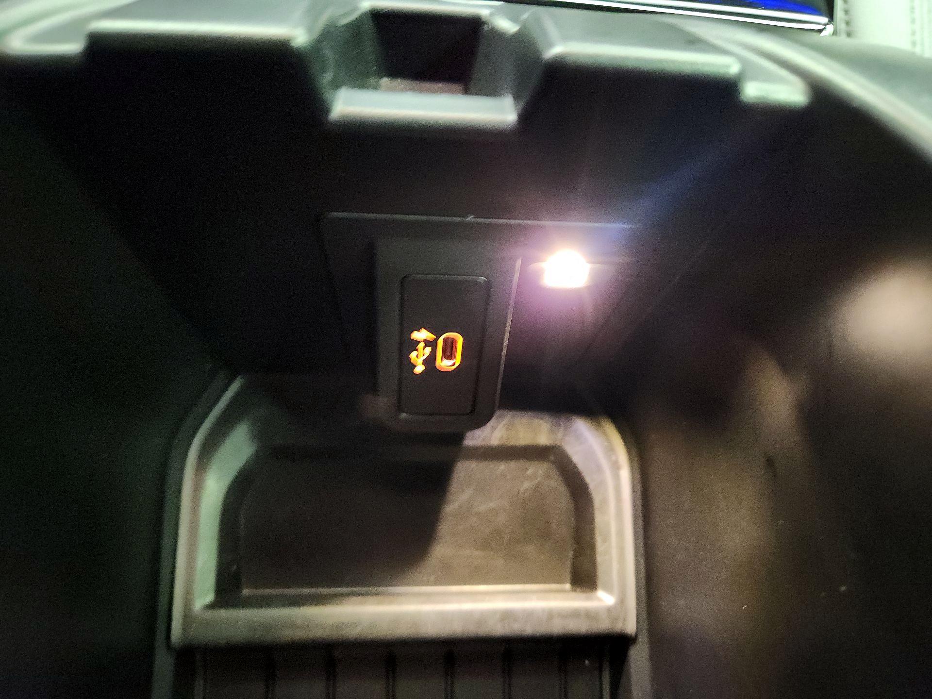 Thumbnail: 2021 BMW X3 - 19