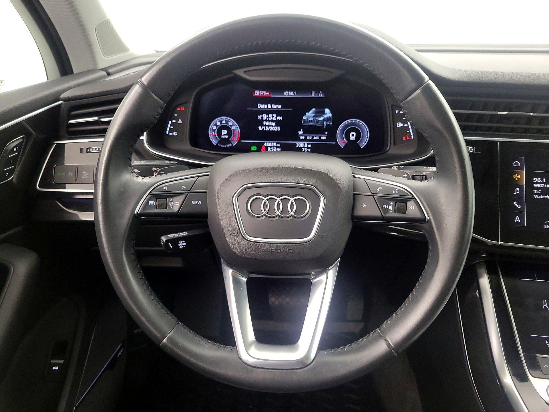 Thumbnail: 2020 Audi Q7 - 10