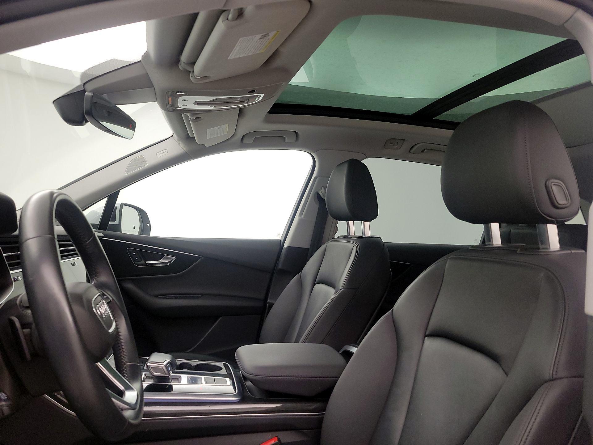 Thumbnail: 2020 Audi Q7 - 19