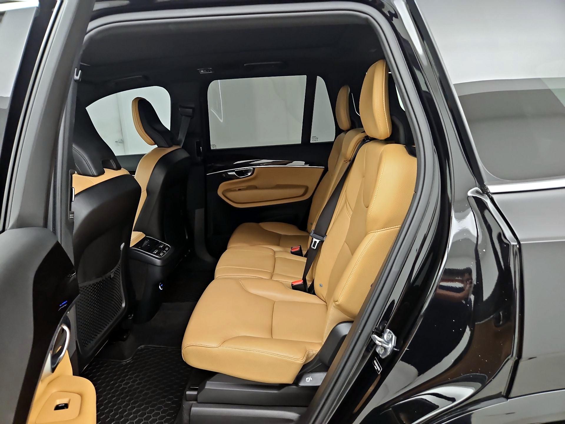 Thumbnail: 2019 Volvo XC90 - 20