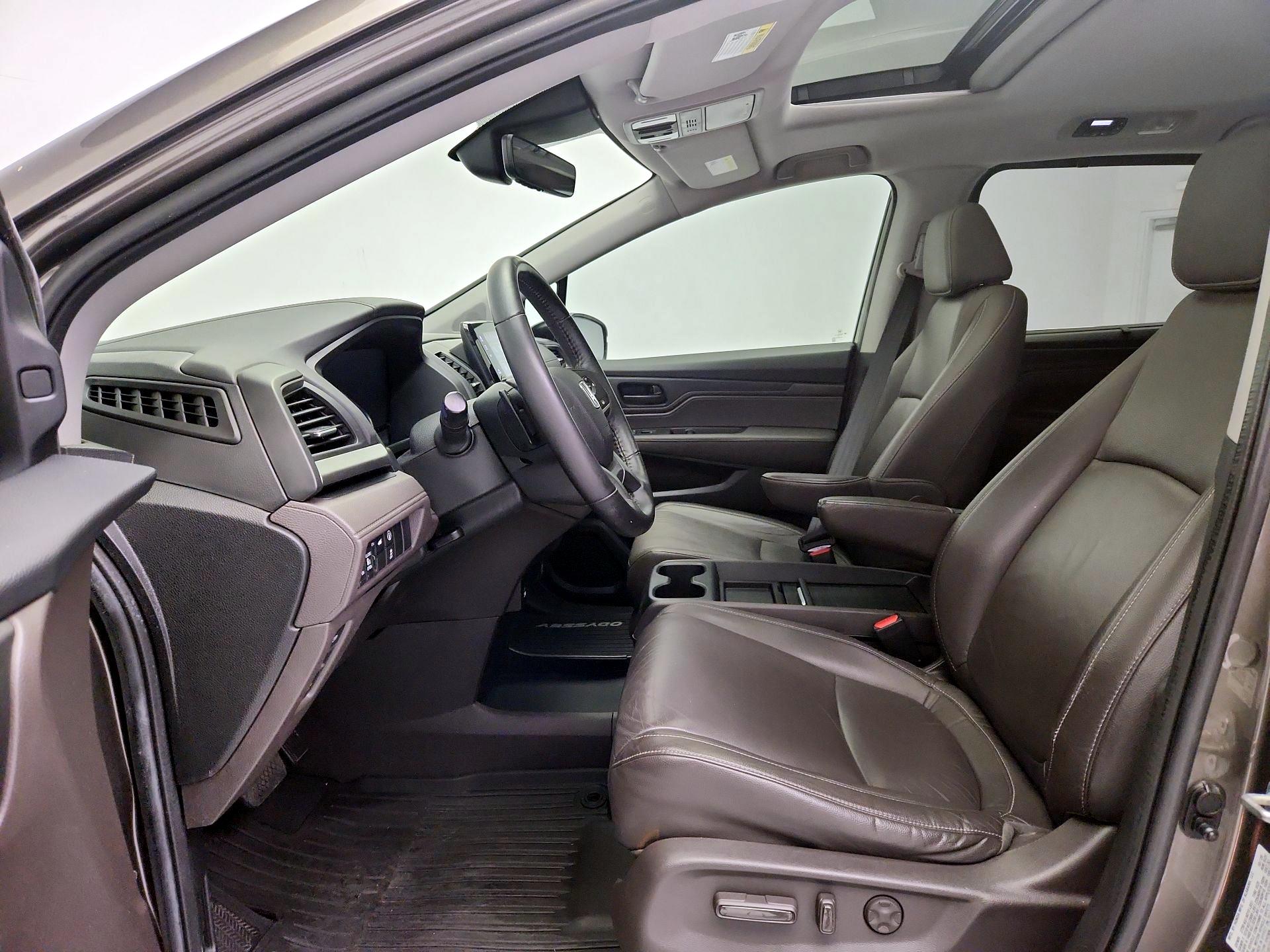 Thumbnail: 2021 Honda Odyssey - 11