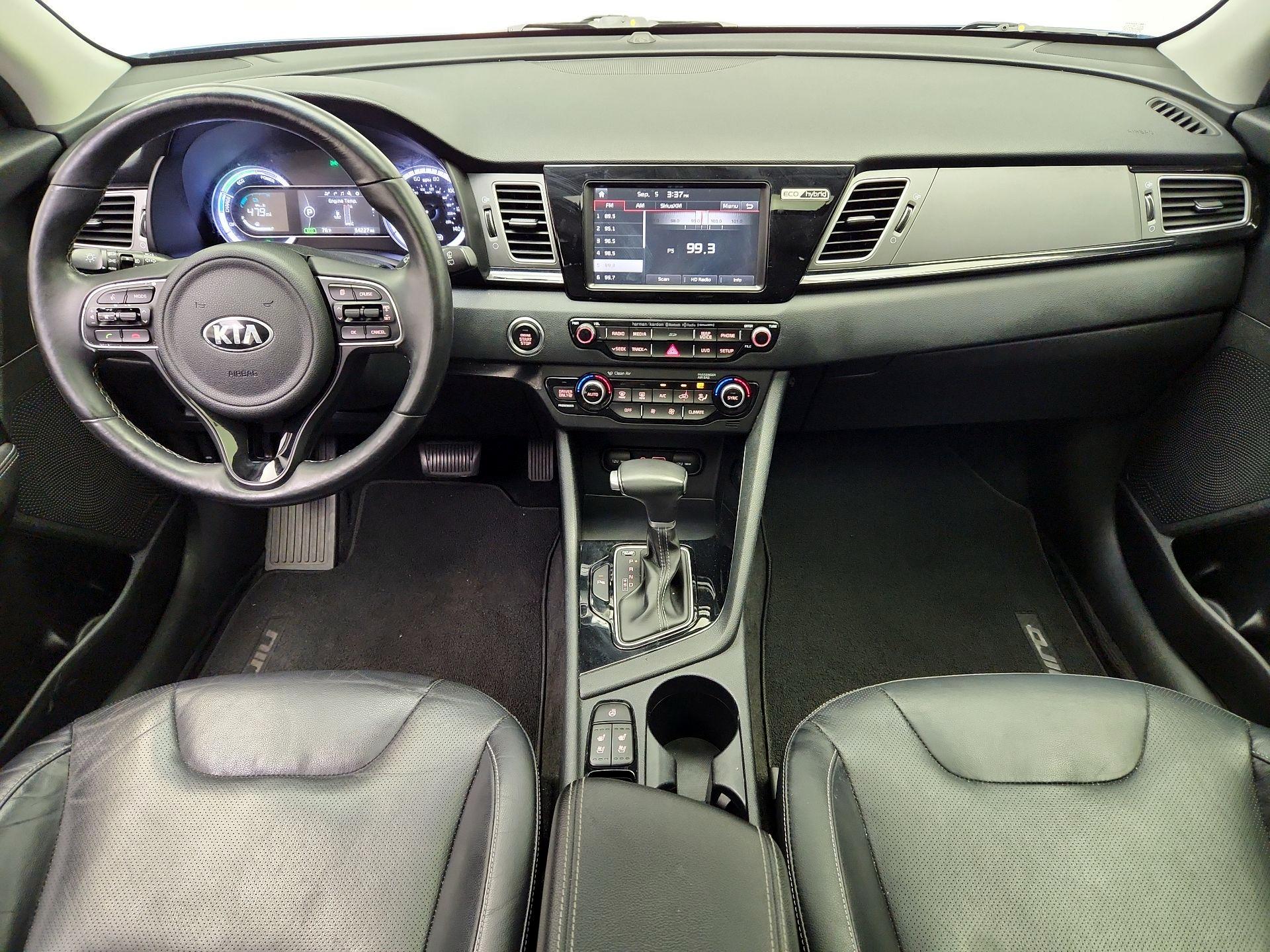 Thumbnail: 2017 Kia Niro - 9