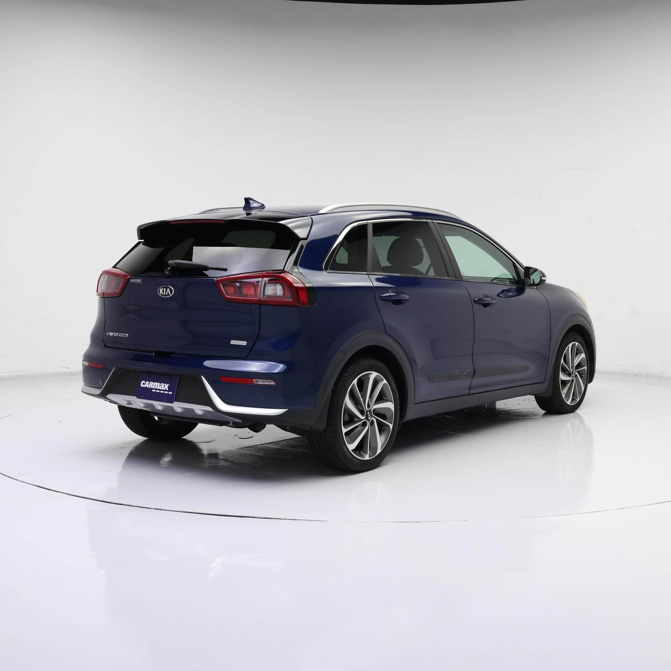 Thumbnail: 2017 Kia Niro - 8