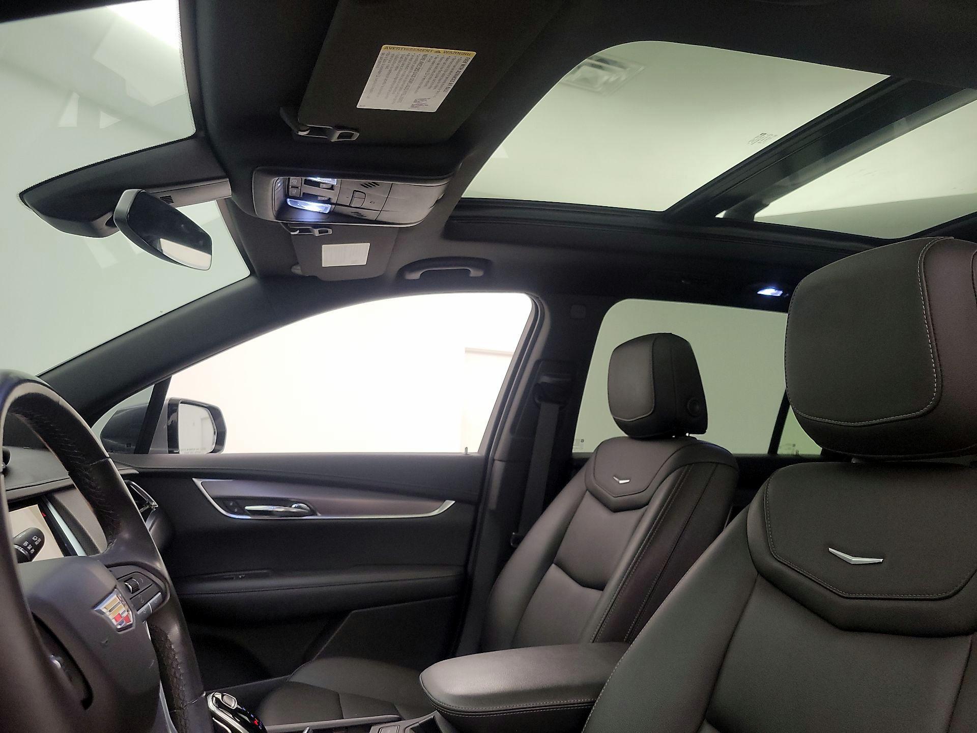 Thumbnail: 2021 Cadillac XT6 - 19