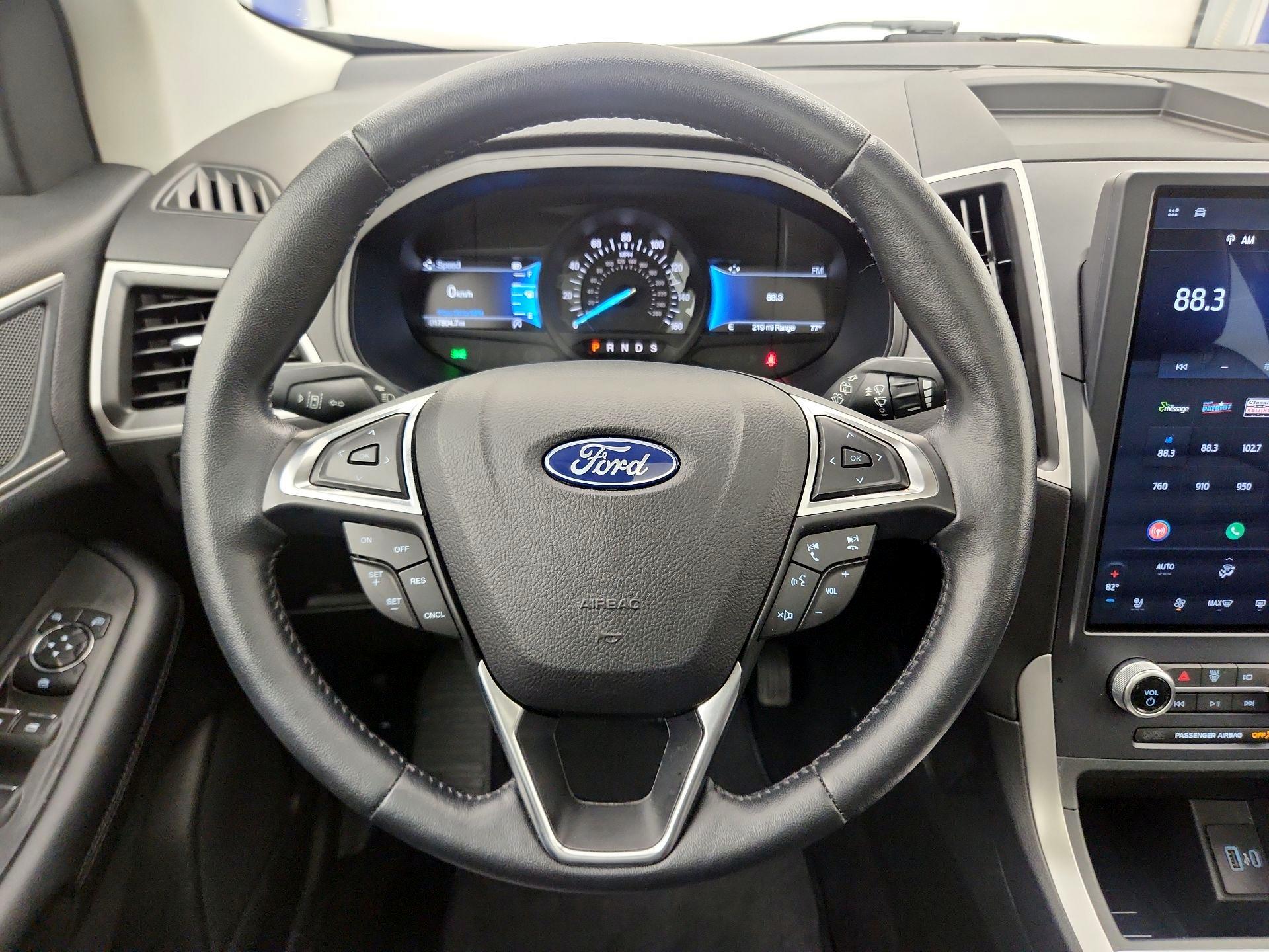 Thumbnail: 2023 Ford Edge - 10