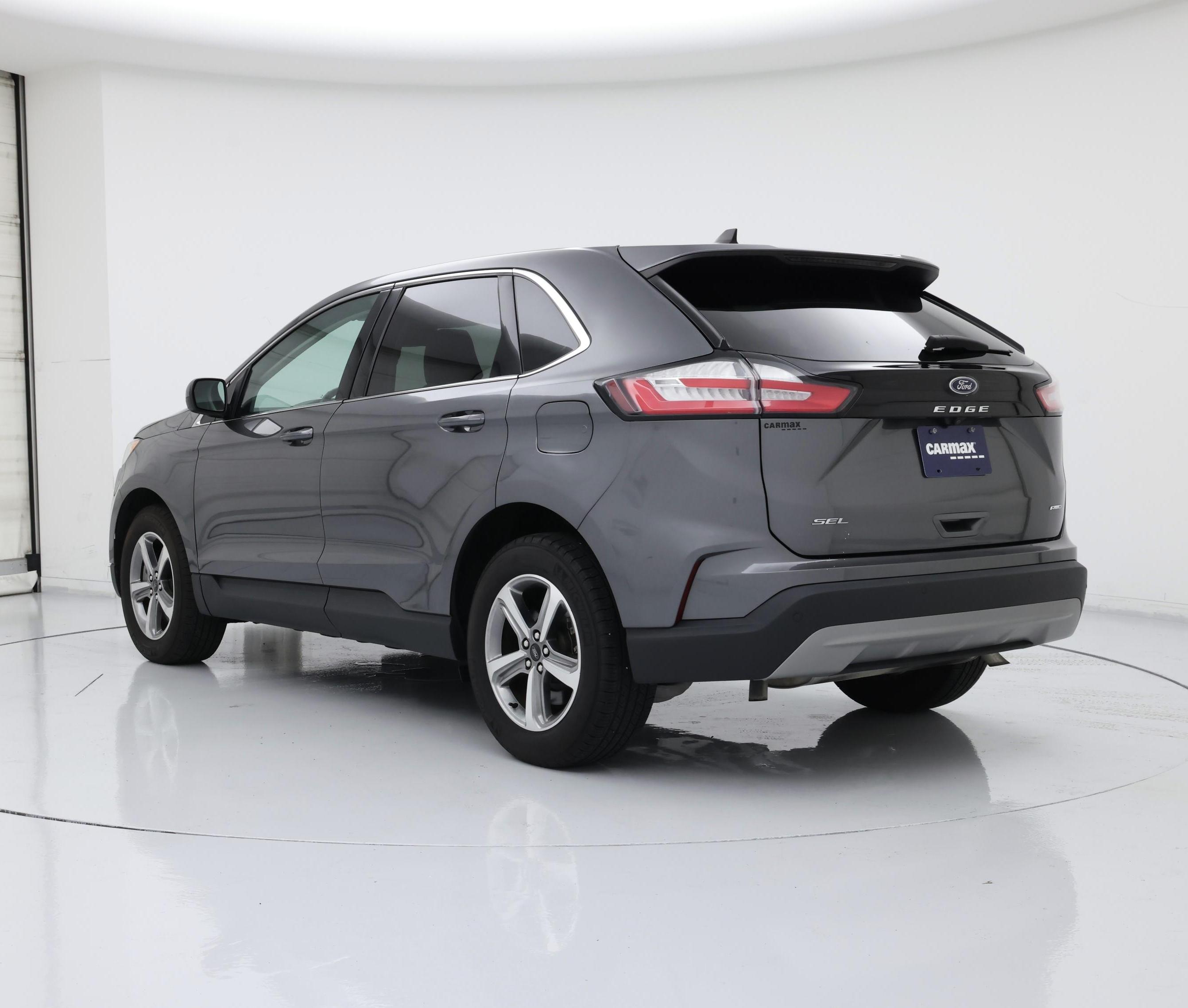 Thumbnail: 2023 Ford Edge - 2