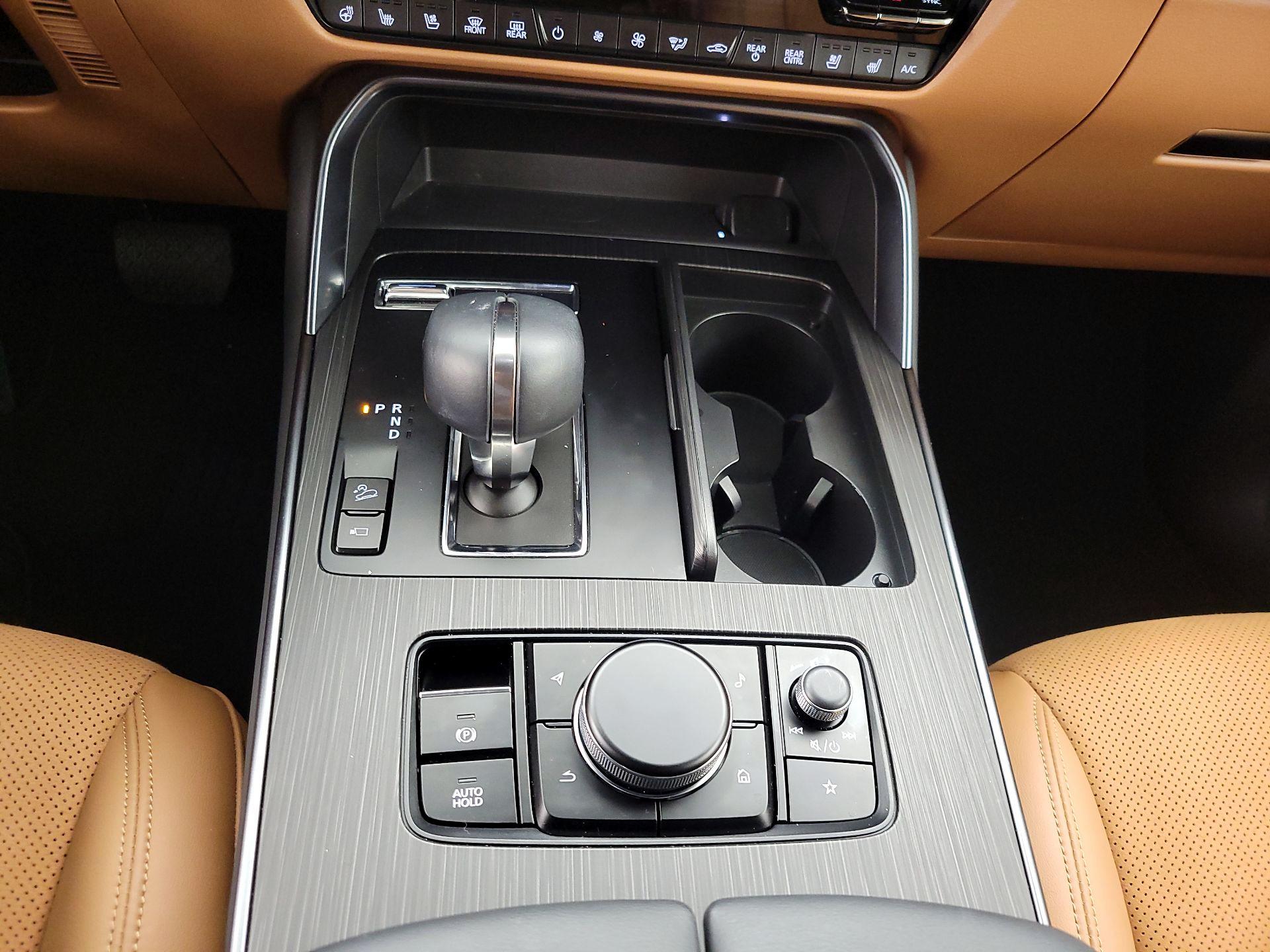 Thumbnail: 2025 Mazda CX-70 - 17