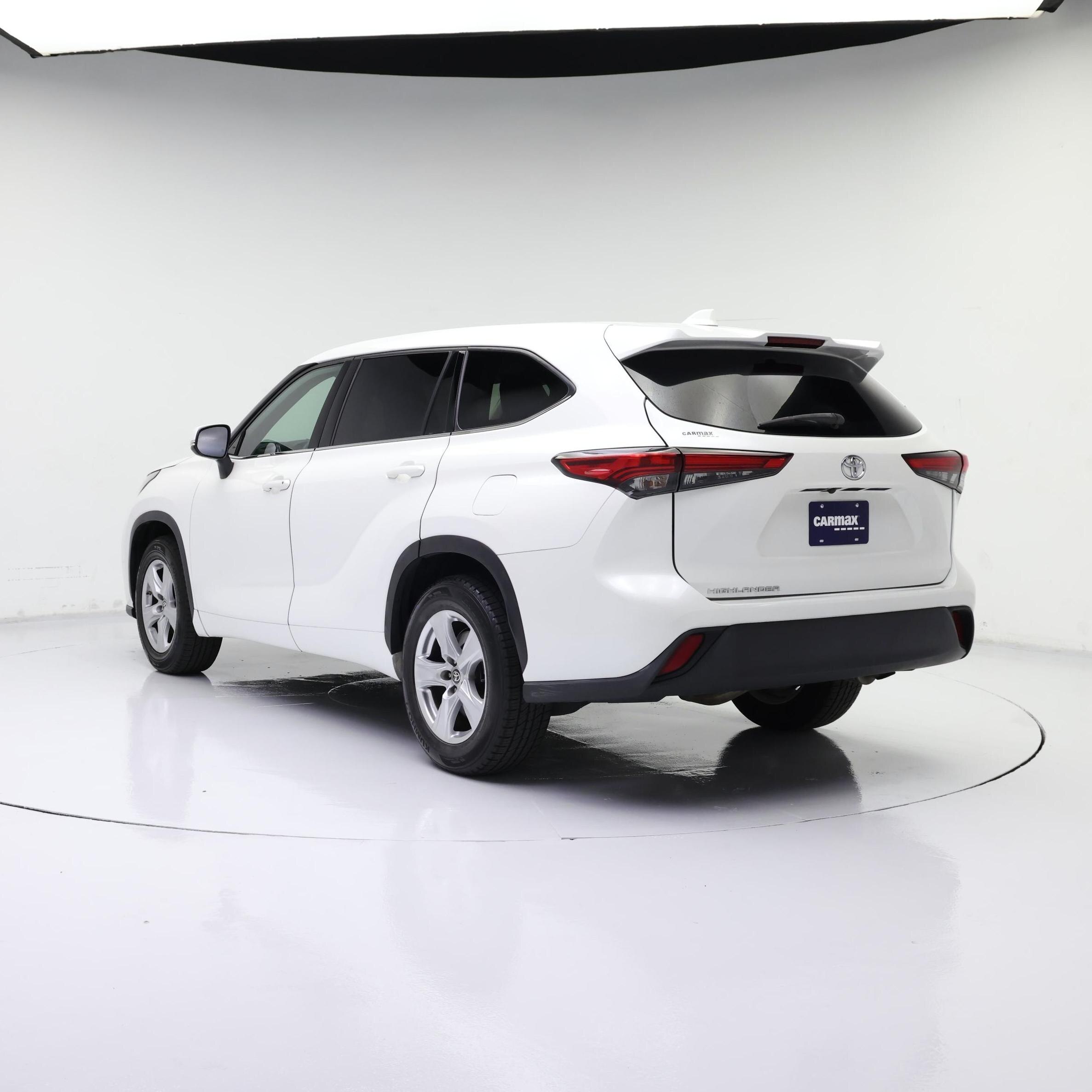 Thumbnail: 2021 Toyota Highlander - 2