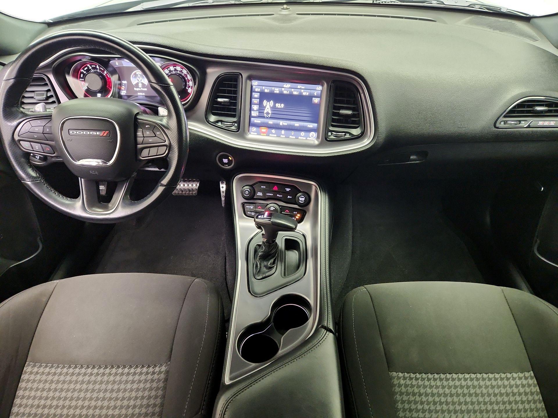 Thumbnail: 2020 Dodge Challenger - 9