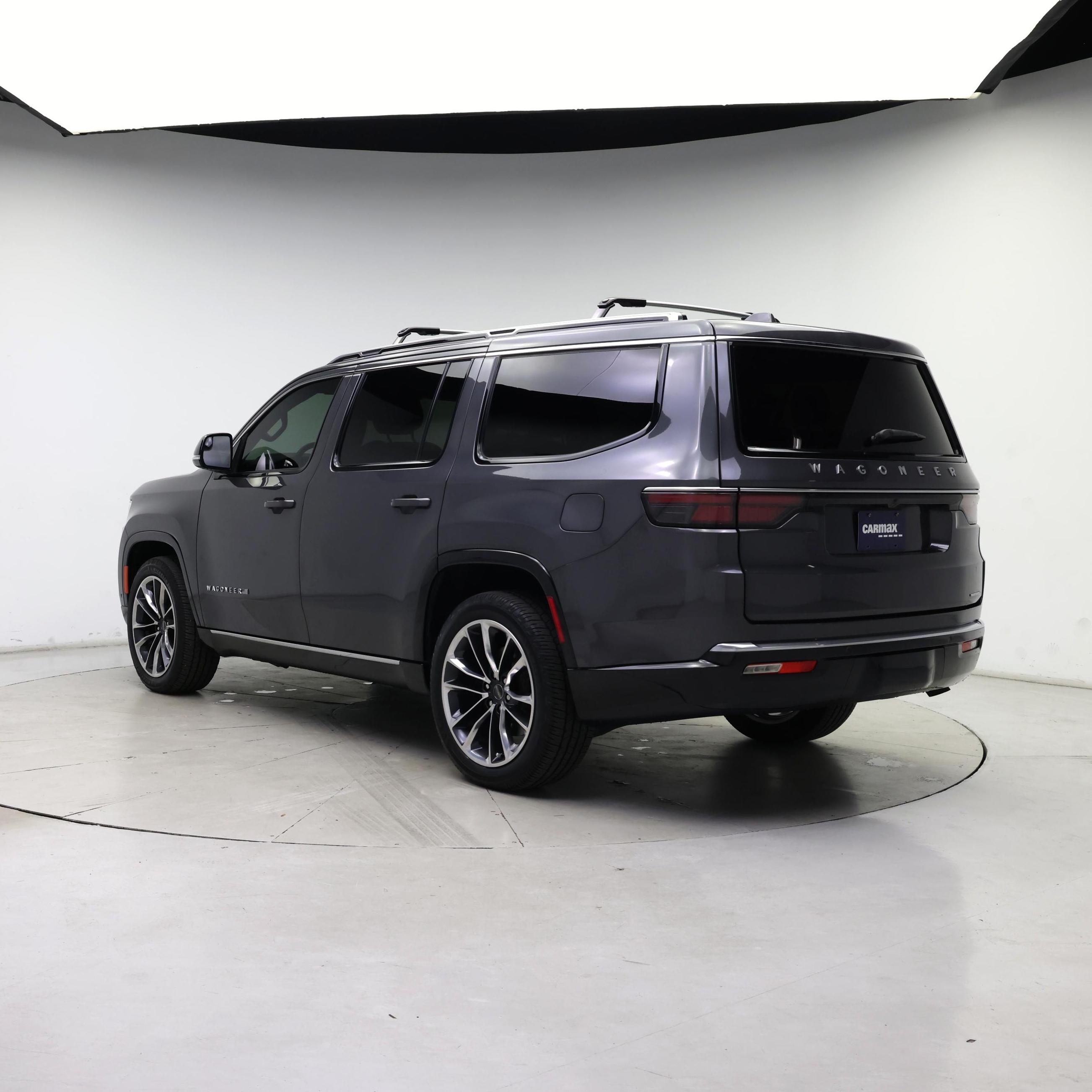 Thumbnail: 2022 Jeep Wagoneer - 2