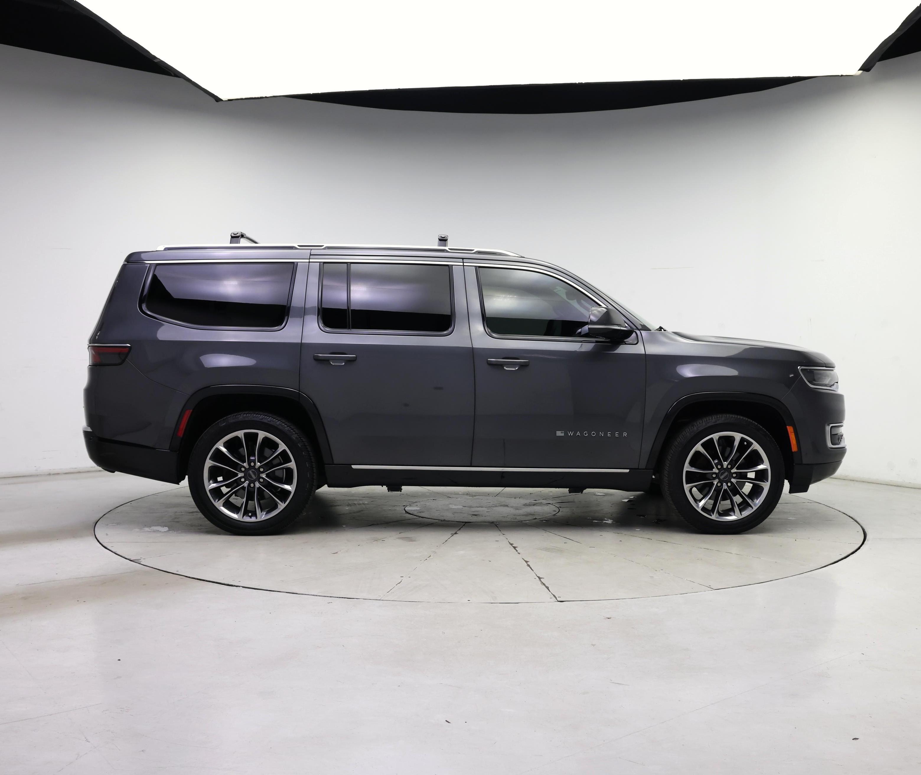Thumbnail: 2022 Jeep Wagoneer - 7