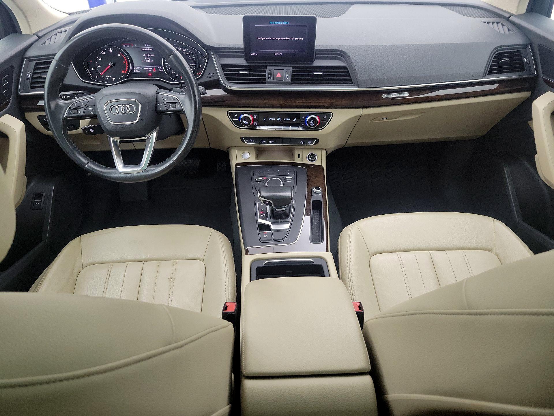Thumbnail: 2019 Audi Q5 - 9