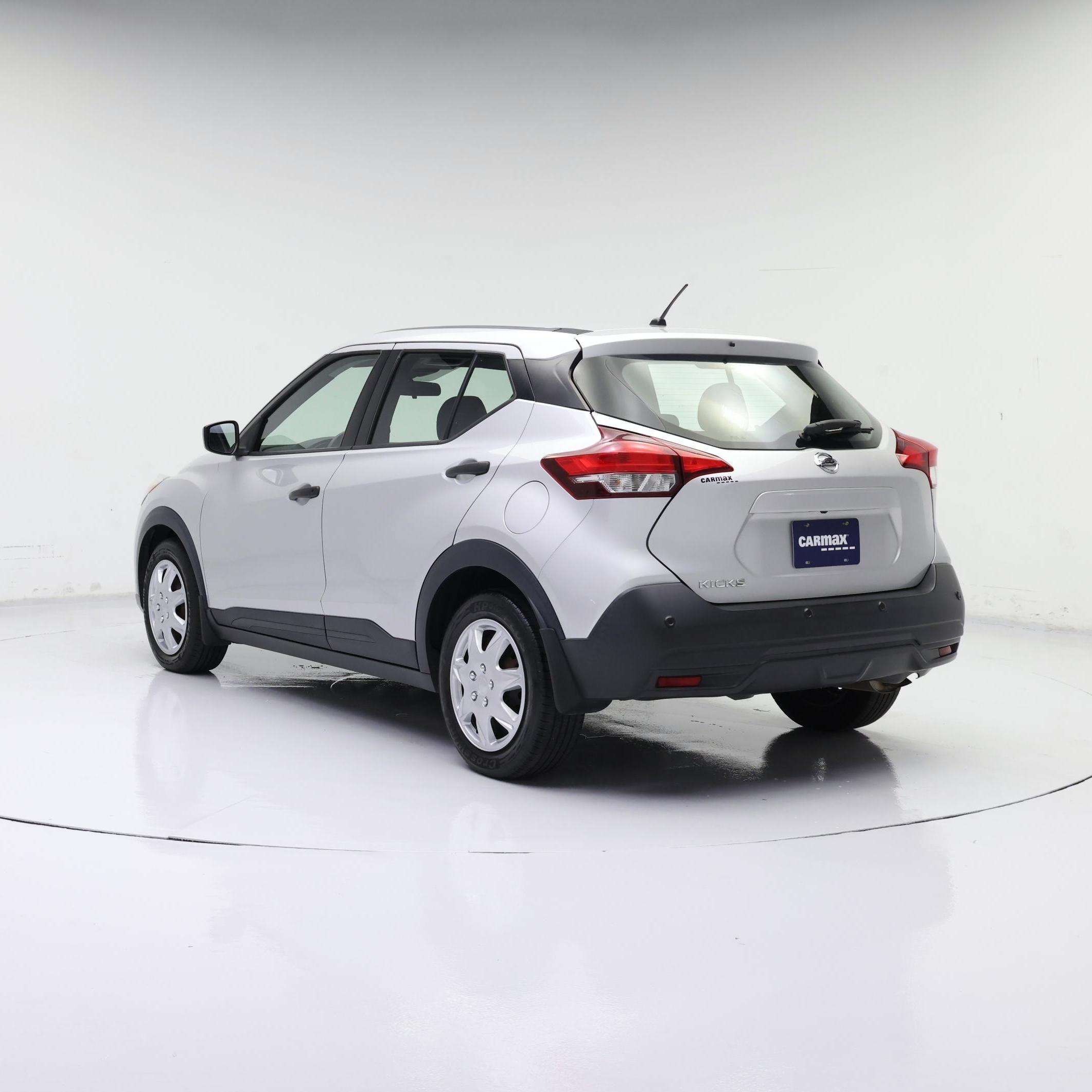 Thumbnail: 2020 Nissan Kicks - 2