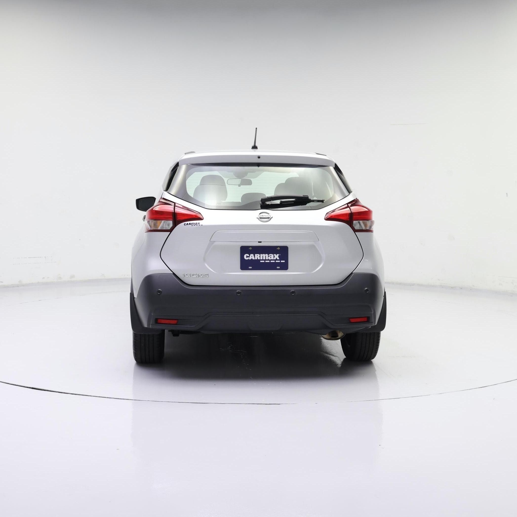 Thumbnail: 2020 Nissan Kicks - 6