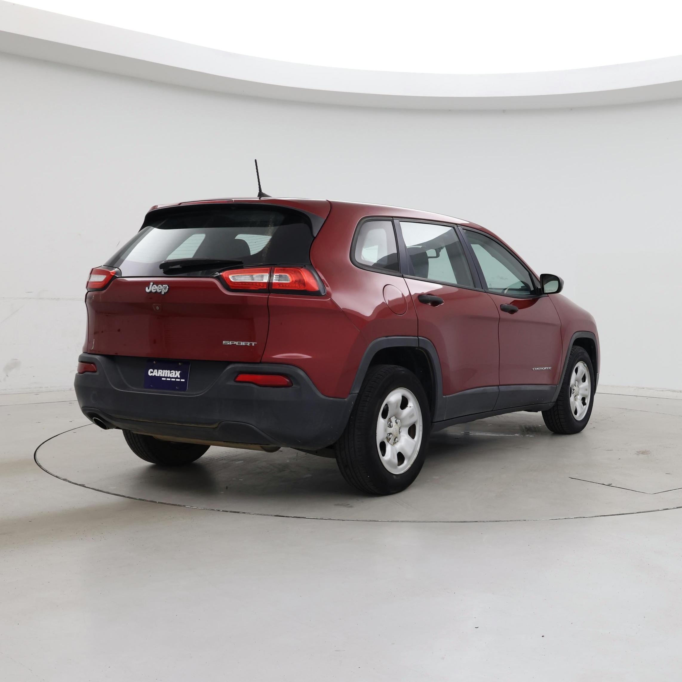Thumbnail: 2016 Jeep Cherokee - 8