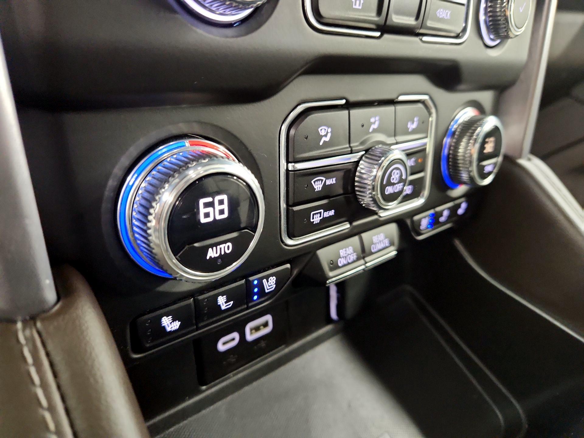 Thumbnail: 2023 GMC Yukon - 14