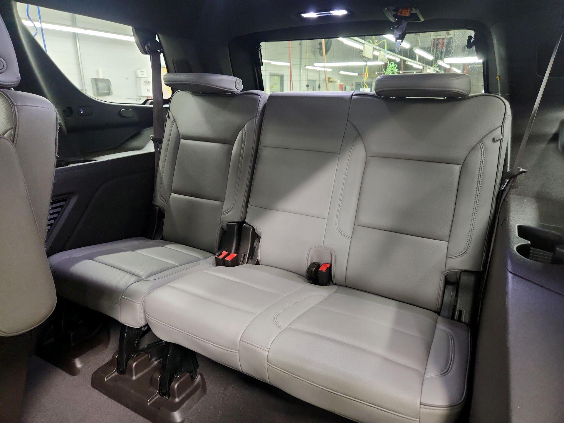 Thumbnail: 2023 GMC Yukon - 18