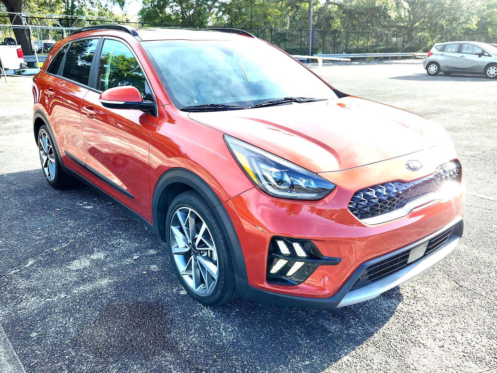Thumbnail: 2021 Kia Niro - 1