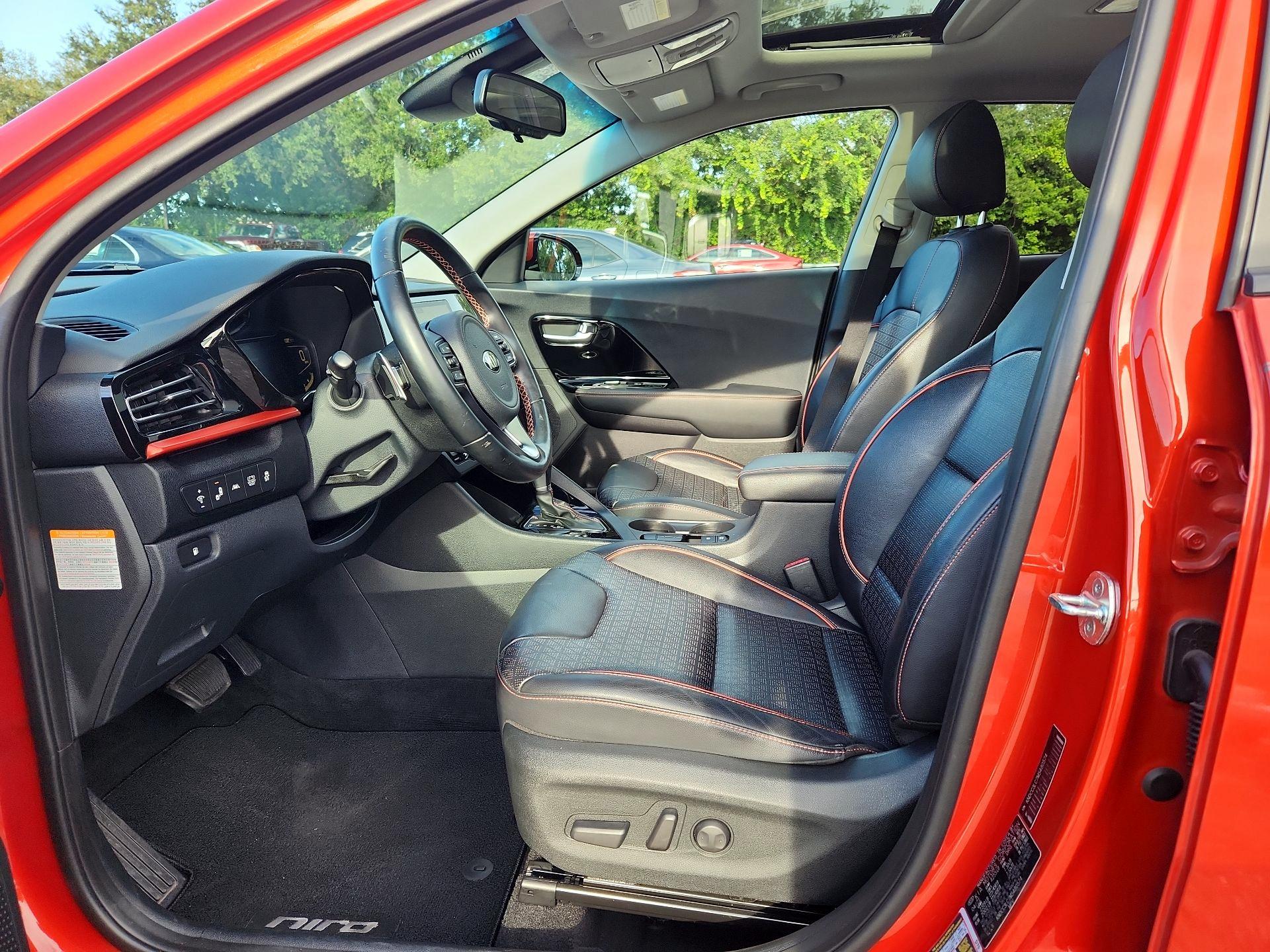Thumbnail: 2021 Kia Niro - 9