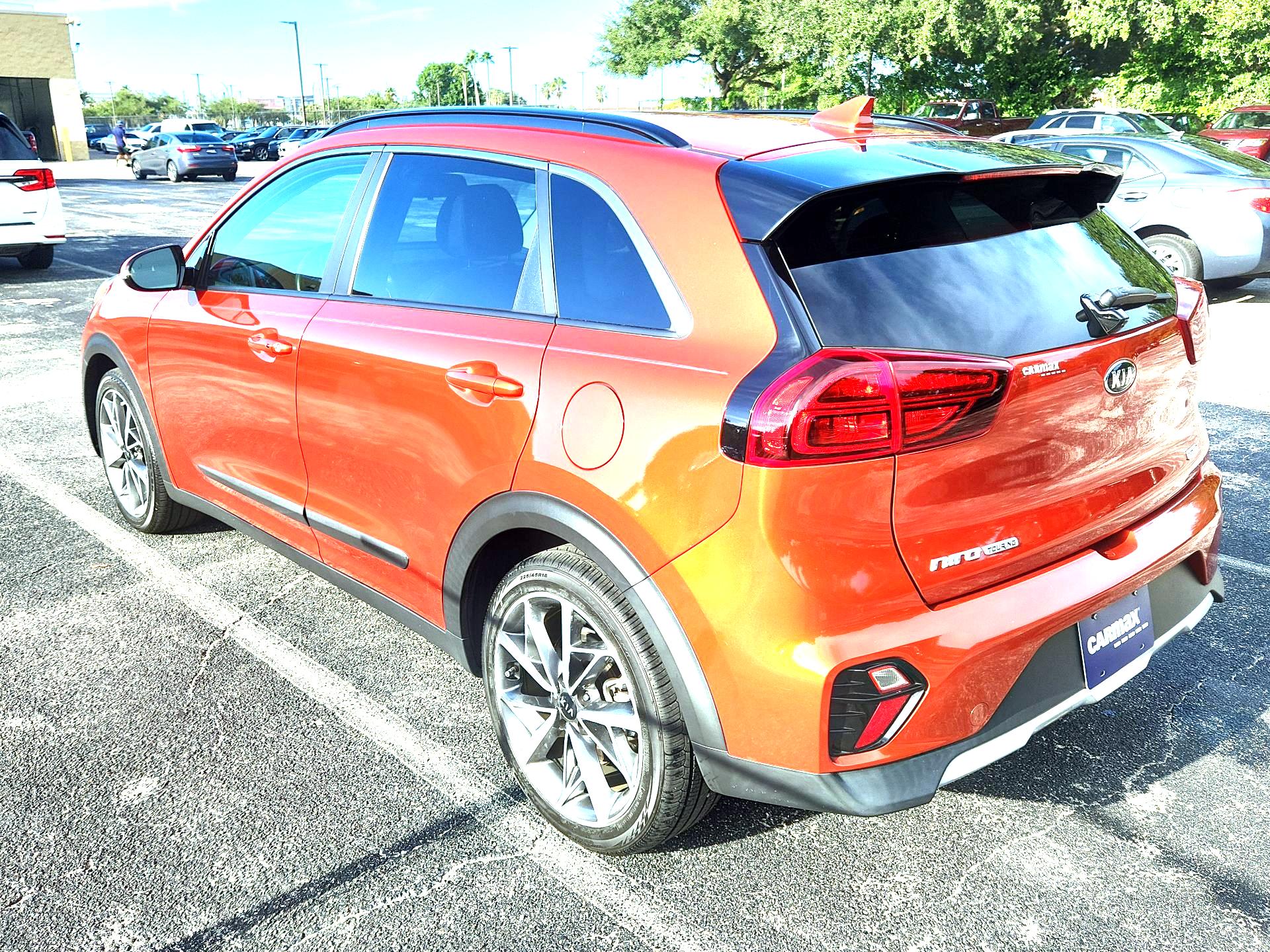 Thumbnail: 2021 Kia Niro - 7