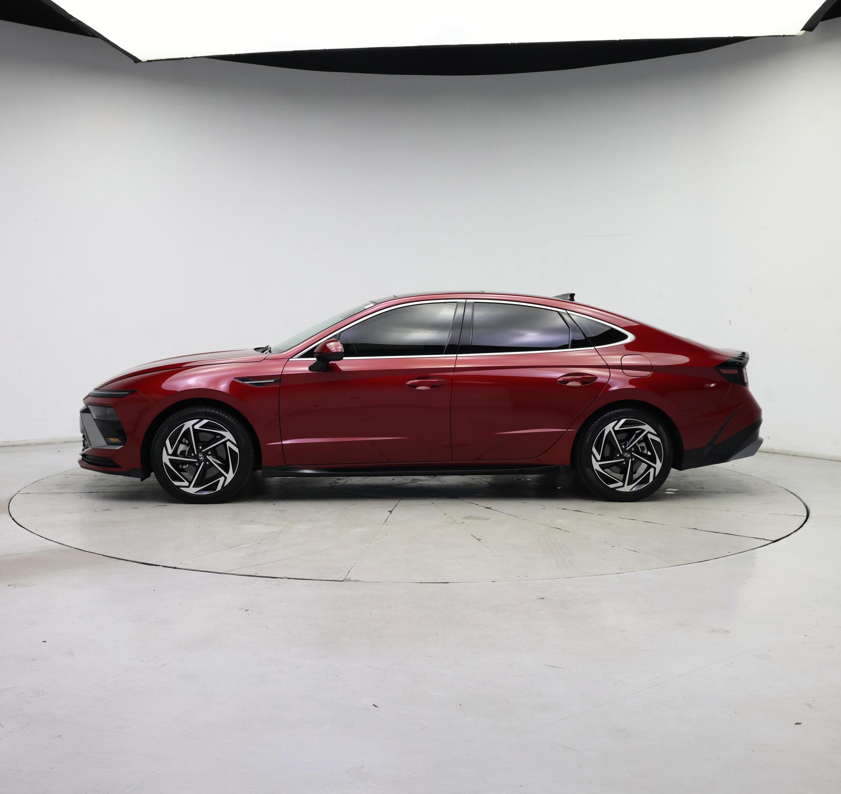 Thumbnail: 2024 Hyundai Sonata - 3