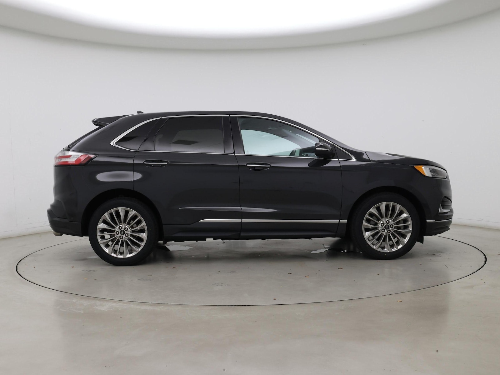 Image of 2021 Ford Edge Titanium