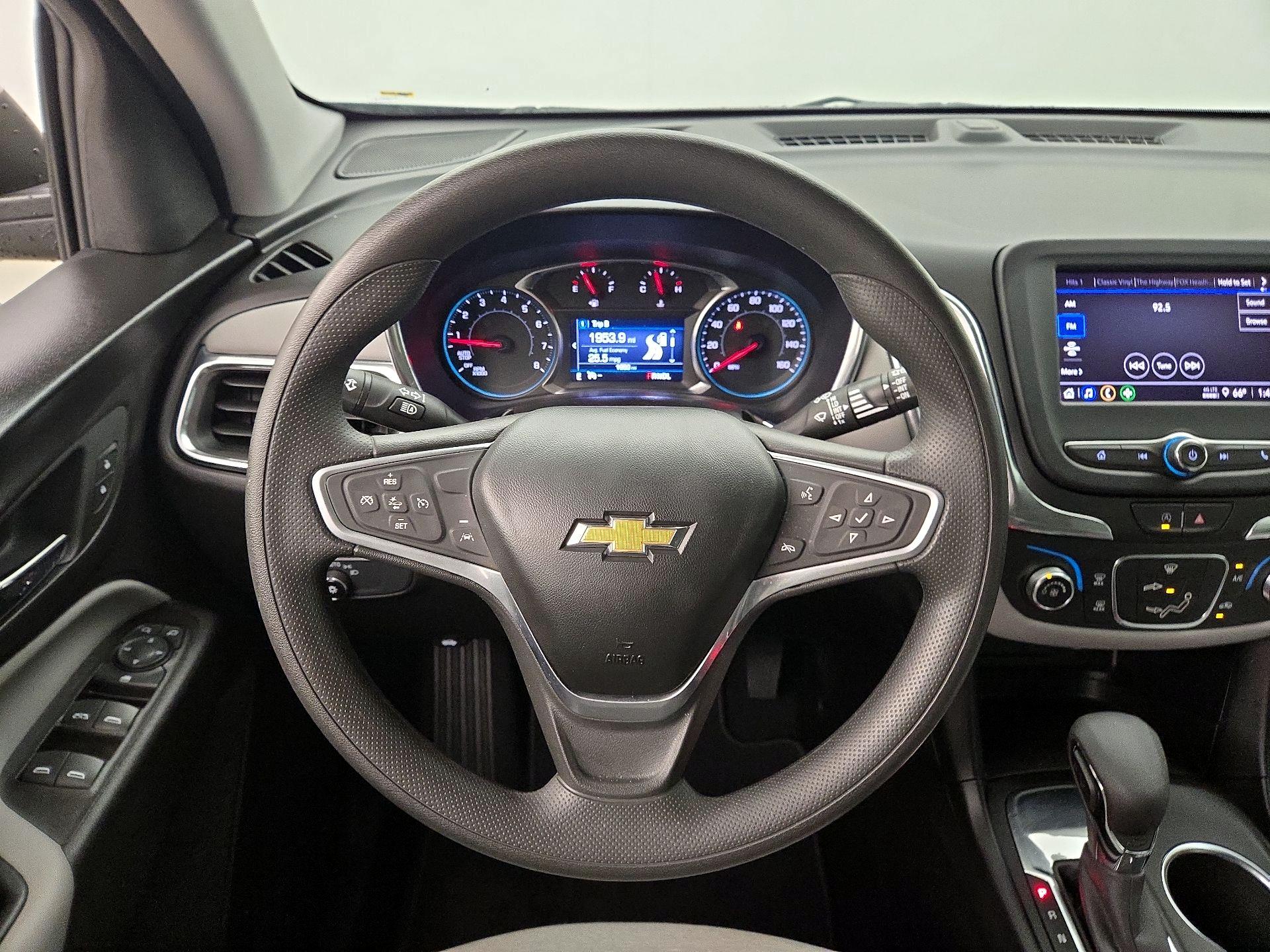 Thumbnail: 2022 Chevrolet Equinox - 10
