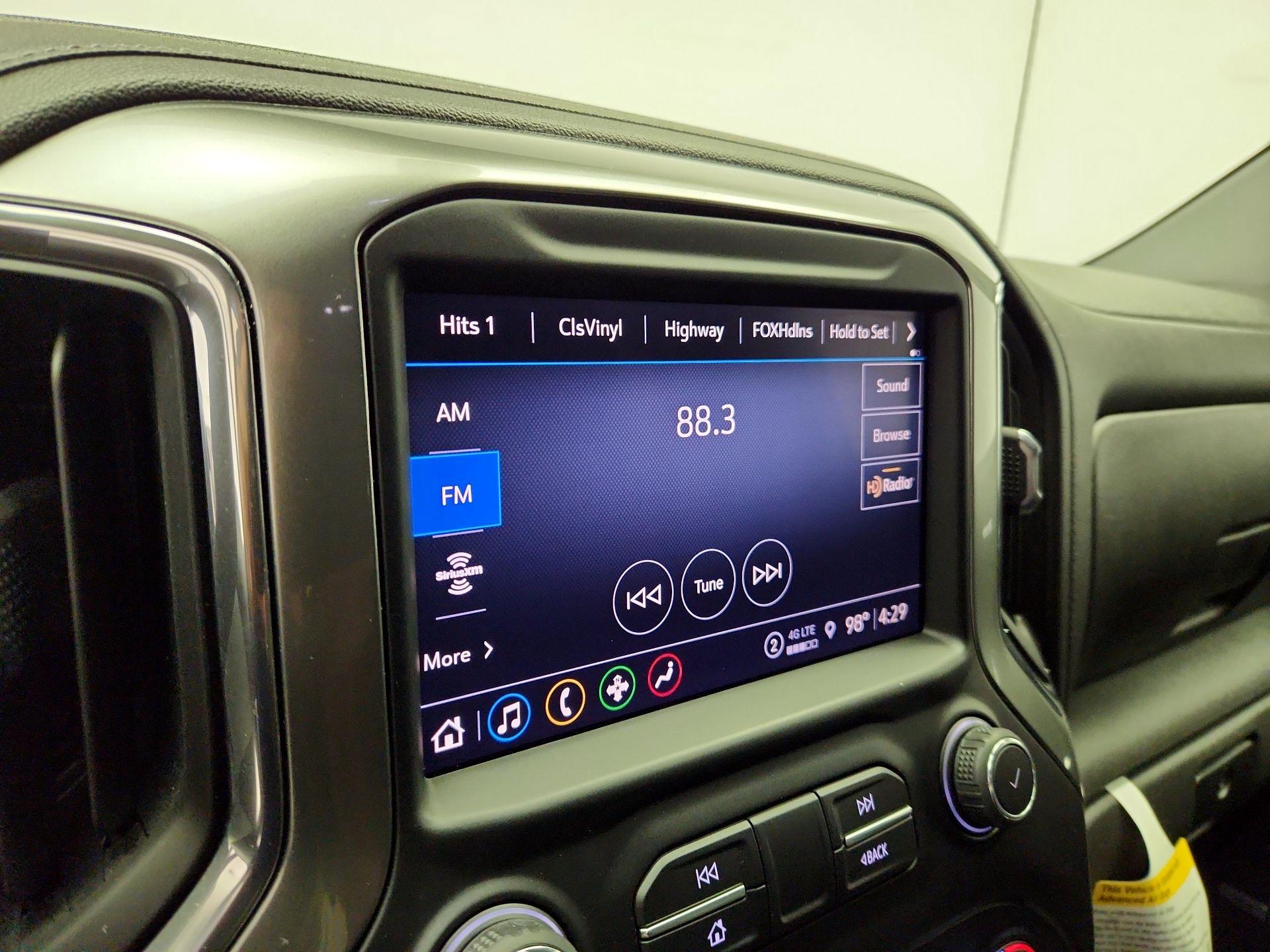 Thumbnail: 2021 Chevrolet Silverado 1500 - 15