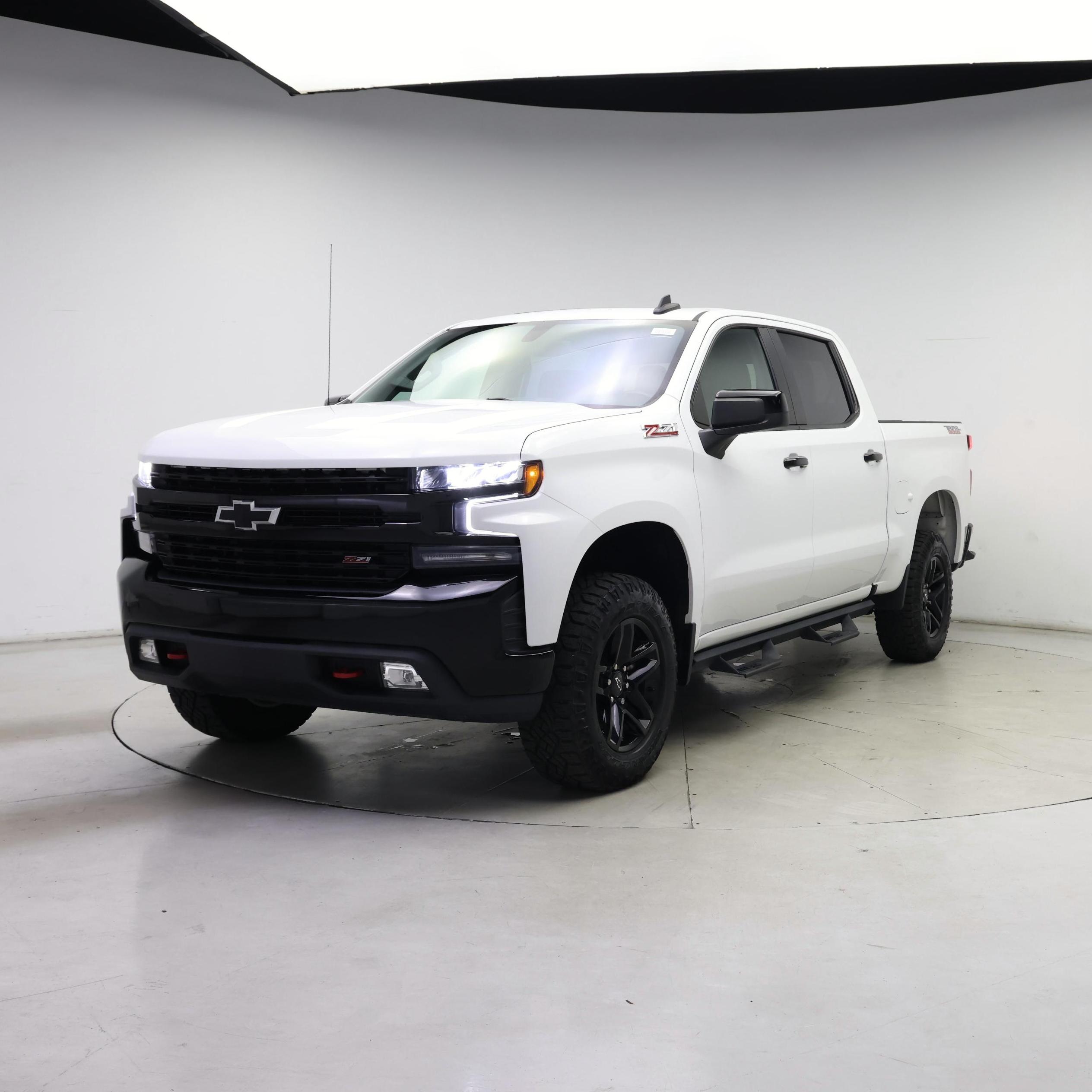 Thumbnail: 2021 Chevrolet Silverado 1500 - 4