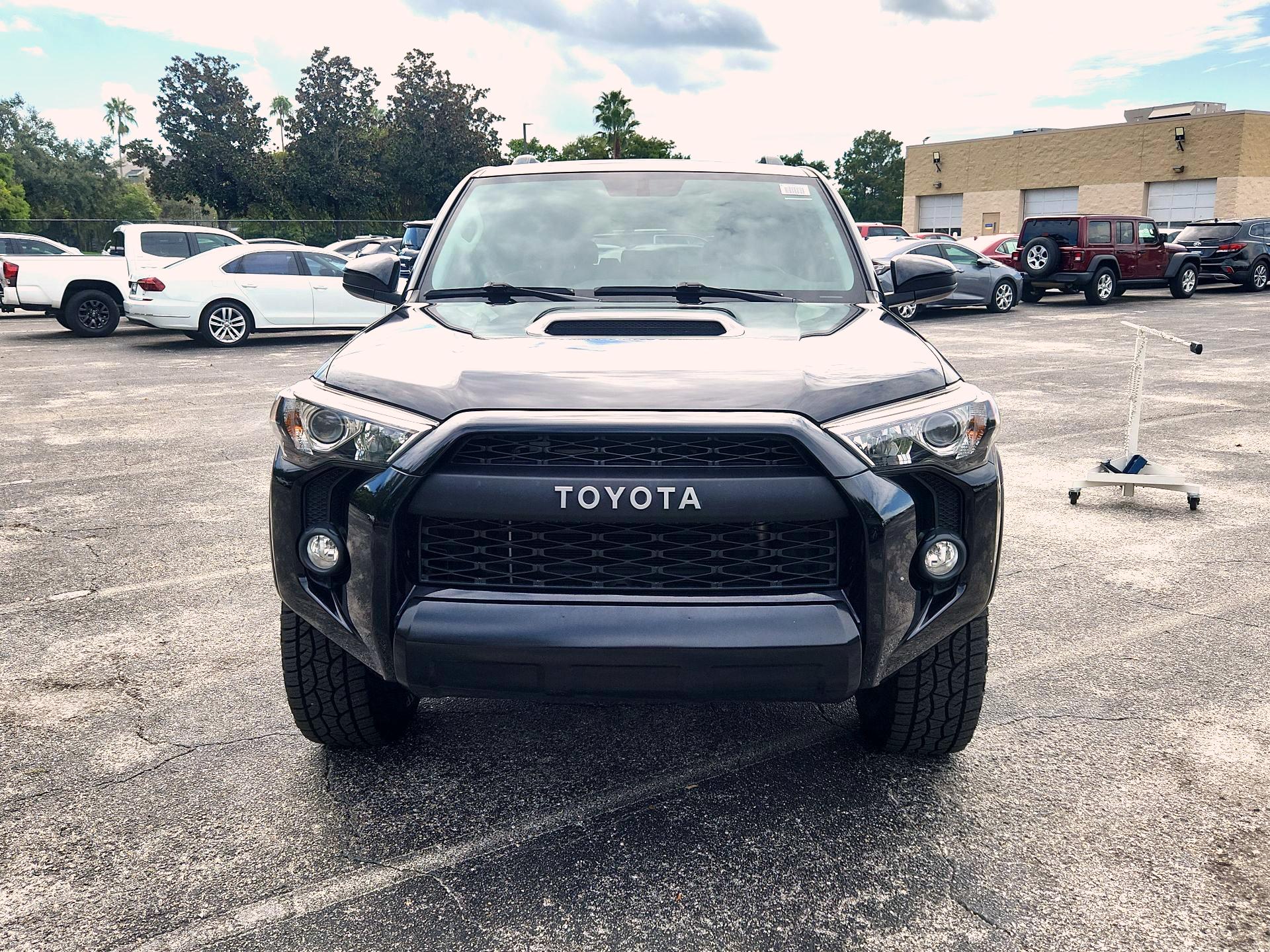 Thumbnail: 2018 Toyota 4Runner - 2