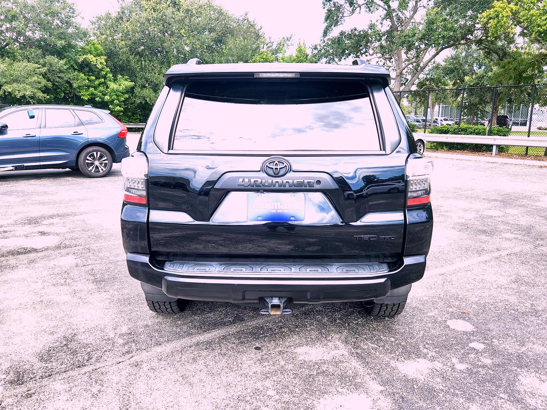 Thumbnail: 2018 Toyota 4Runner - 6